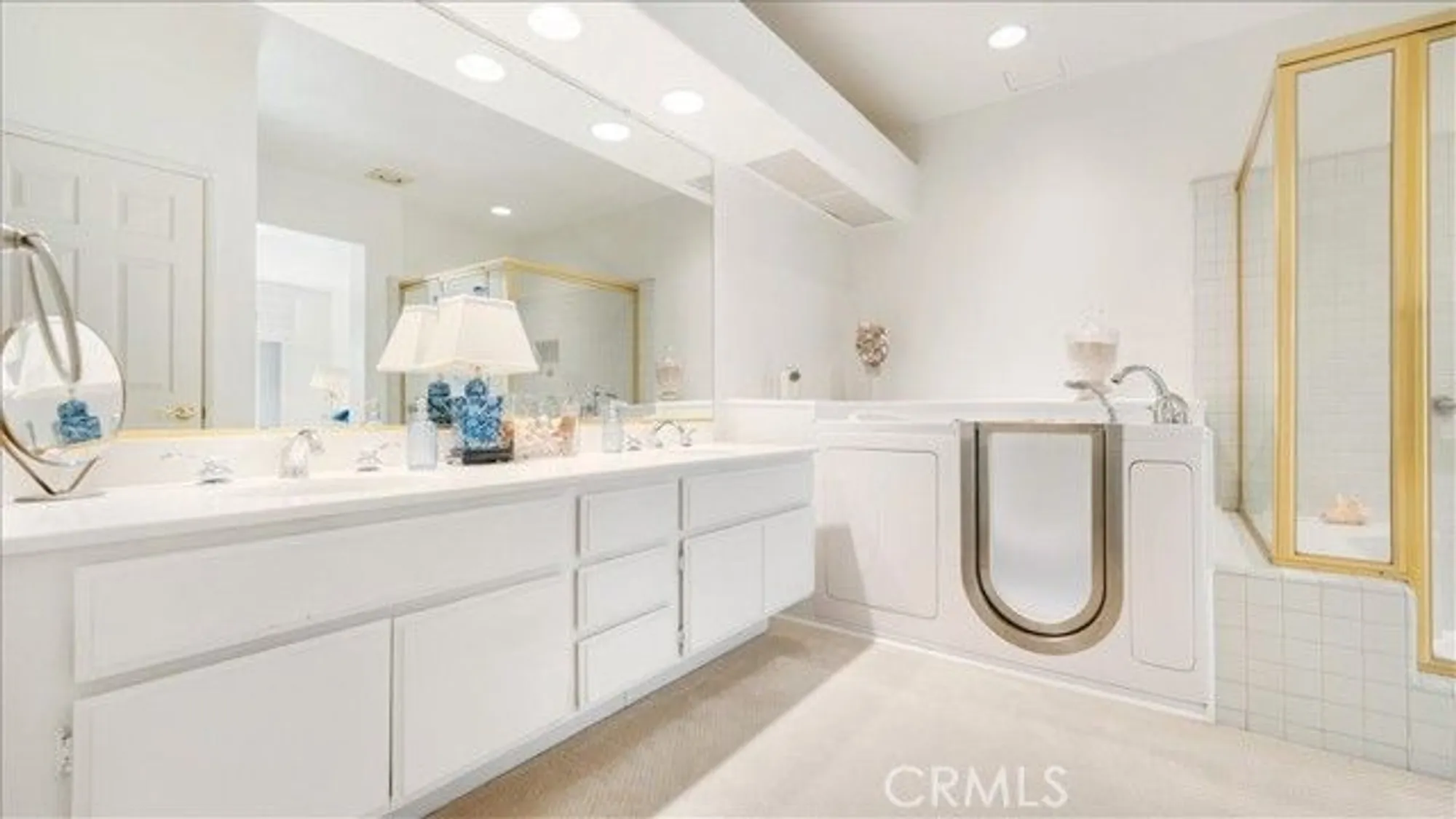 Property Slideshow image 19 of 39 | 3620 daffodil ave # 31, Corona Del Mar, CA, 92625