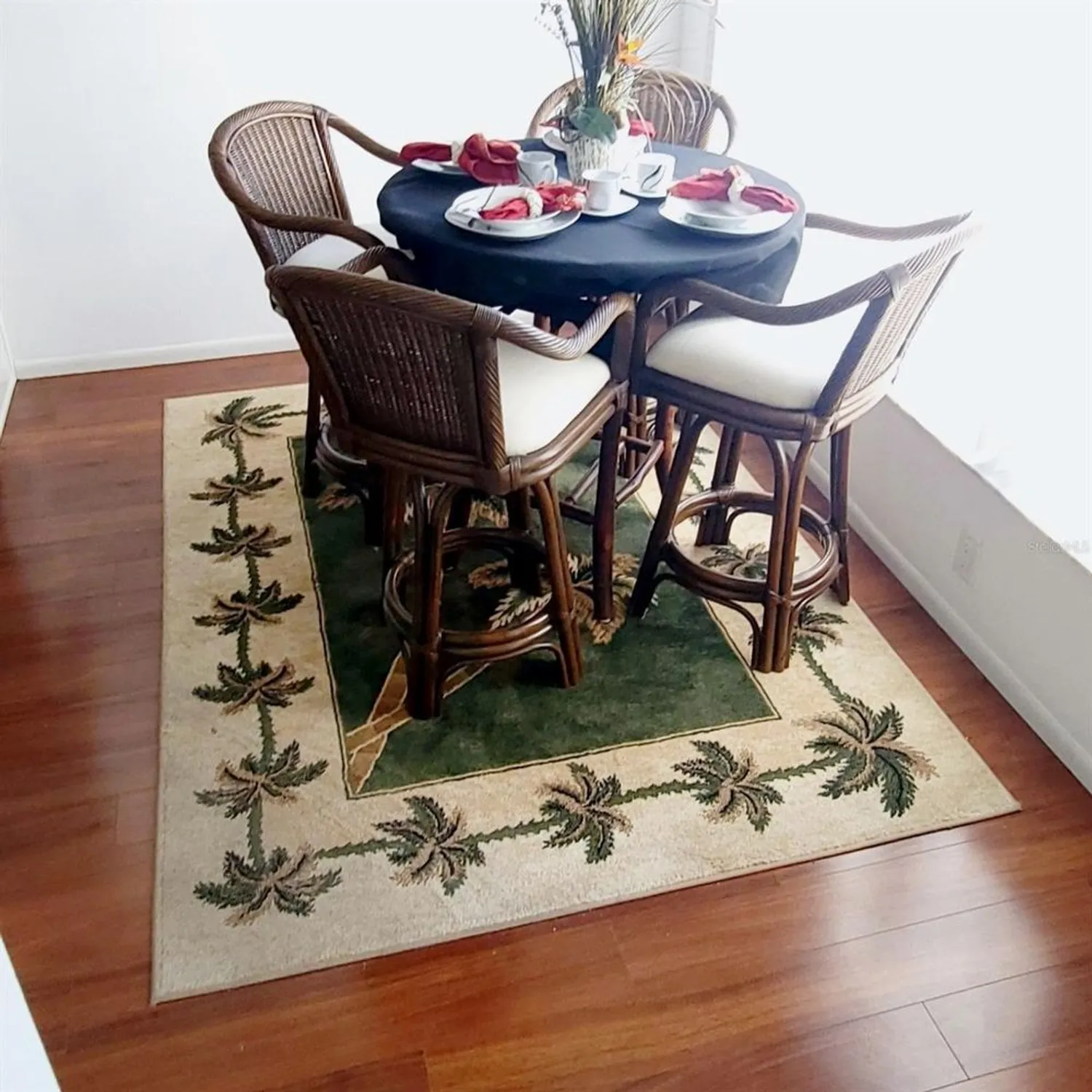 Property Slideshow image 4 of 21 | 6543 pine walk dr, New Port Richey, FL, 34655