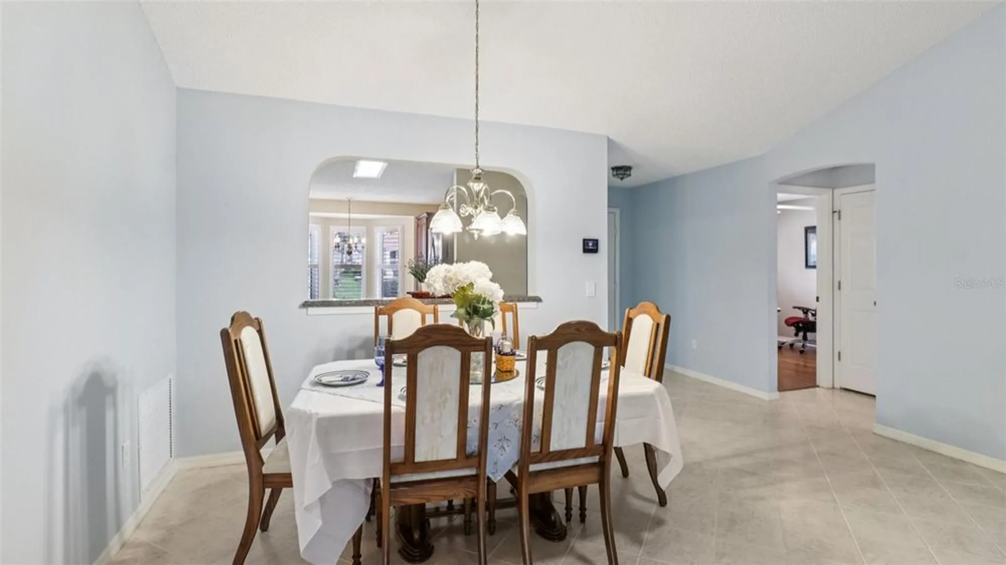 Property Slideshow image 11 of 43 | 916 pasadena way, The Villages, FL, 32159