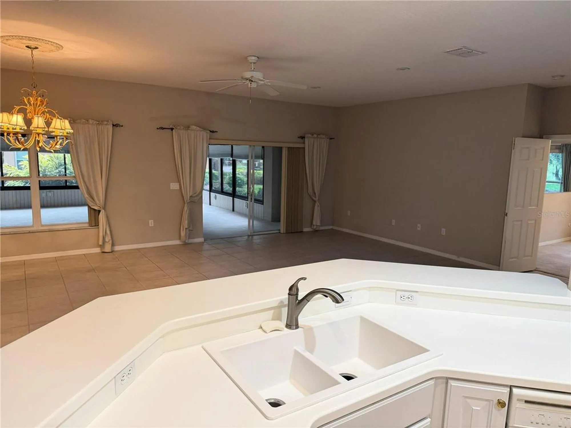 Property Slideshow image 53 of 86 | 417 lake butler dr, Kissimmee, FL, 34759