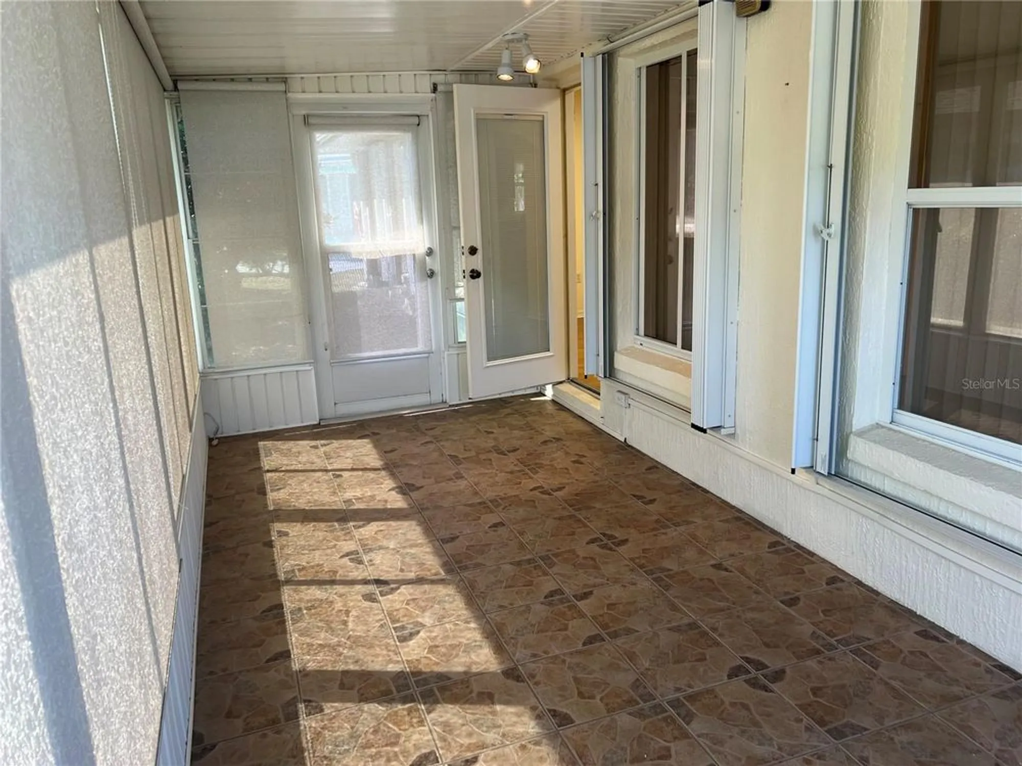 Property Slideshow image 35 of 70 | 669 waterford dr, Haines City, FL, 33844