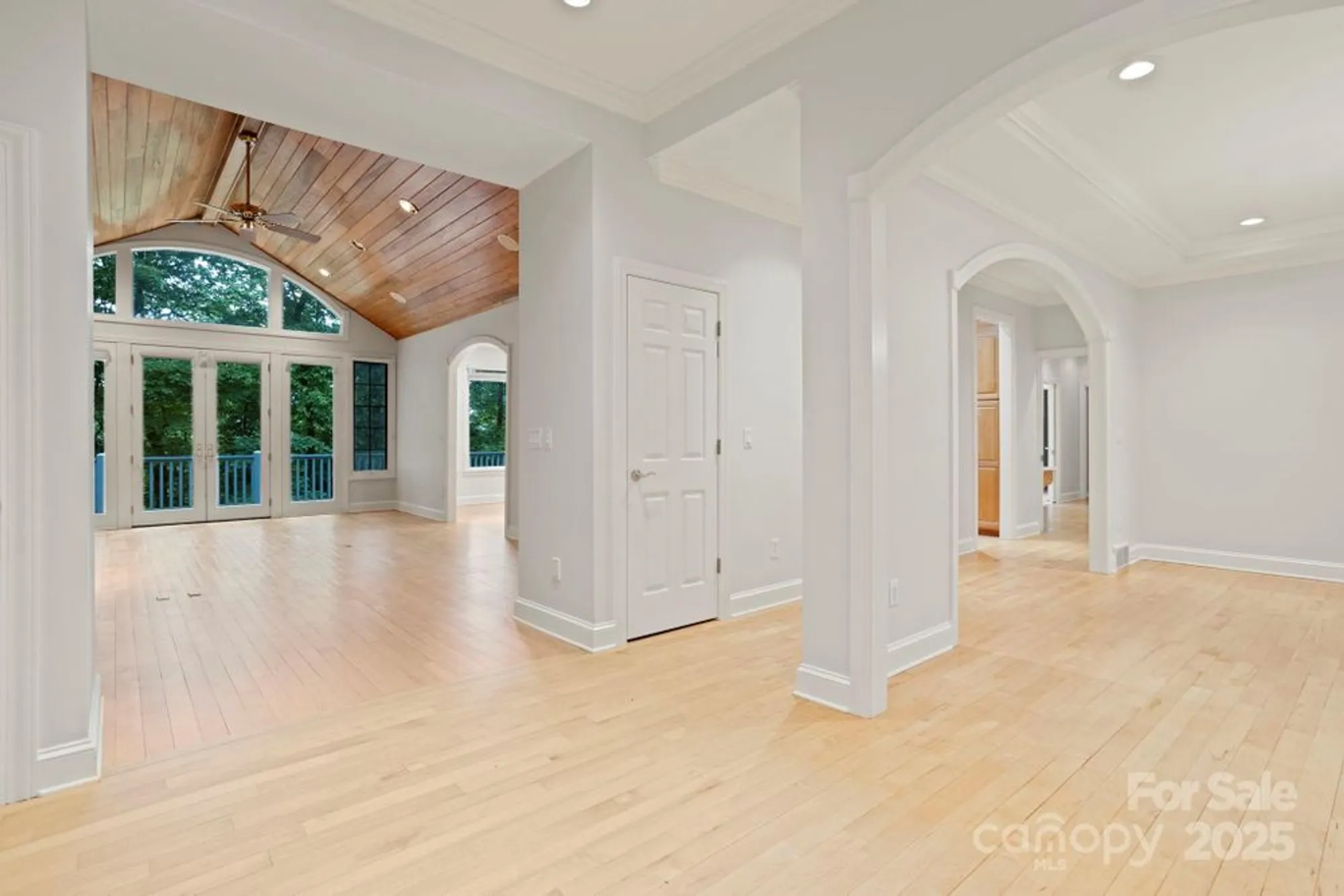 Property Slideshow image 4 of 48 | 132 berry creek dr, Flat Rock, NC, 28731