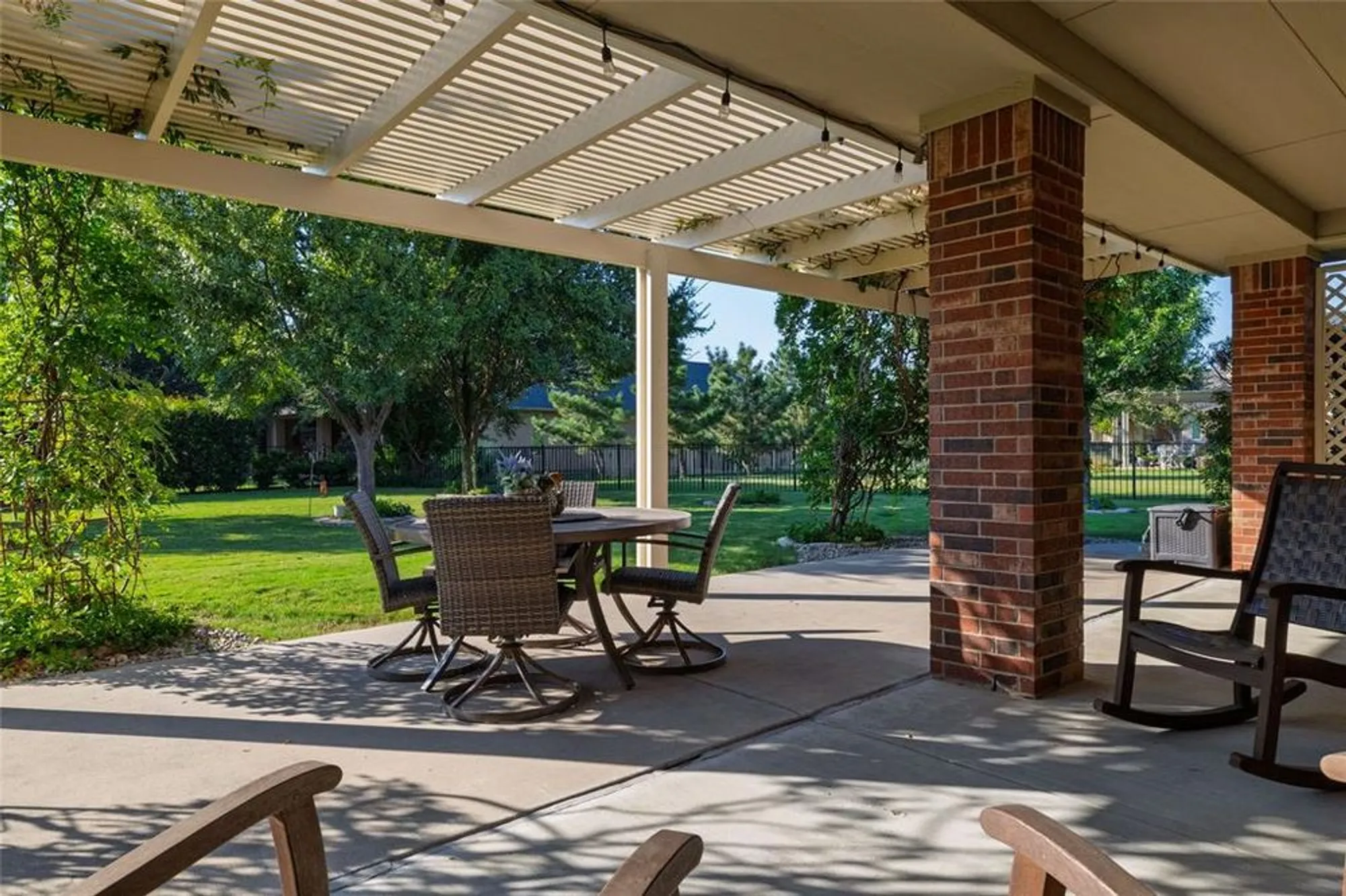 Property Slideshow image 35 of 40 | 9004 freeport dr, Denton, TX, 76207