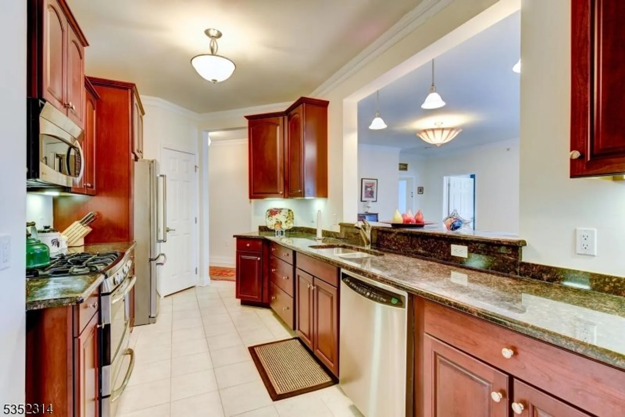 Property Slideshow image 16 of 28 | 7311 polk dr, Rockaway Twp., NJ, 07866