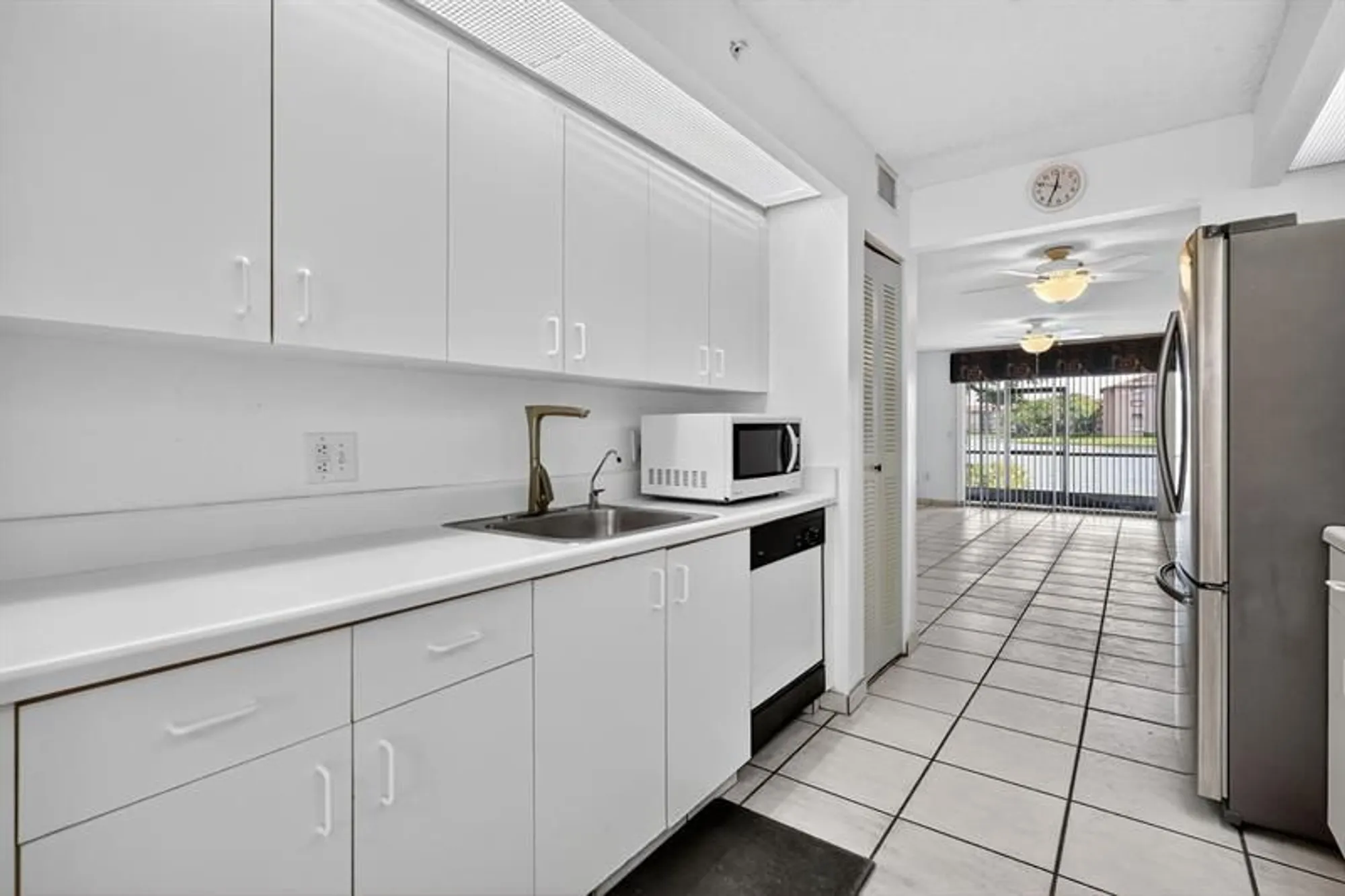 Property Slideshow image 20 of 70 | 1001 sw 141st ave, Pembroke Pines, FL, 33027