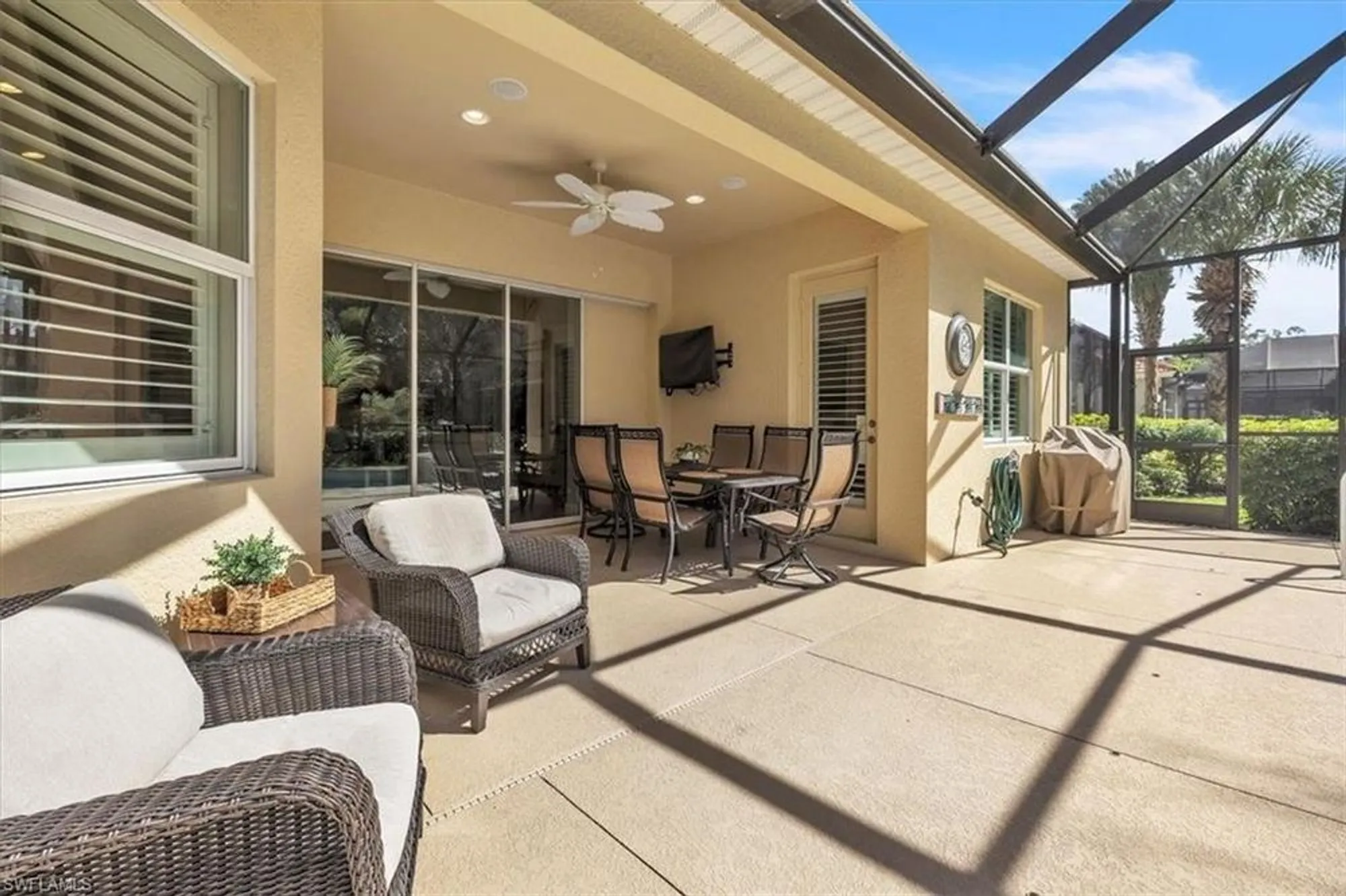 Property Slideshow image 31 of 50 | 3470 lakeview isle ct, Fort Myers, FL, 33905