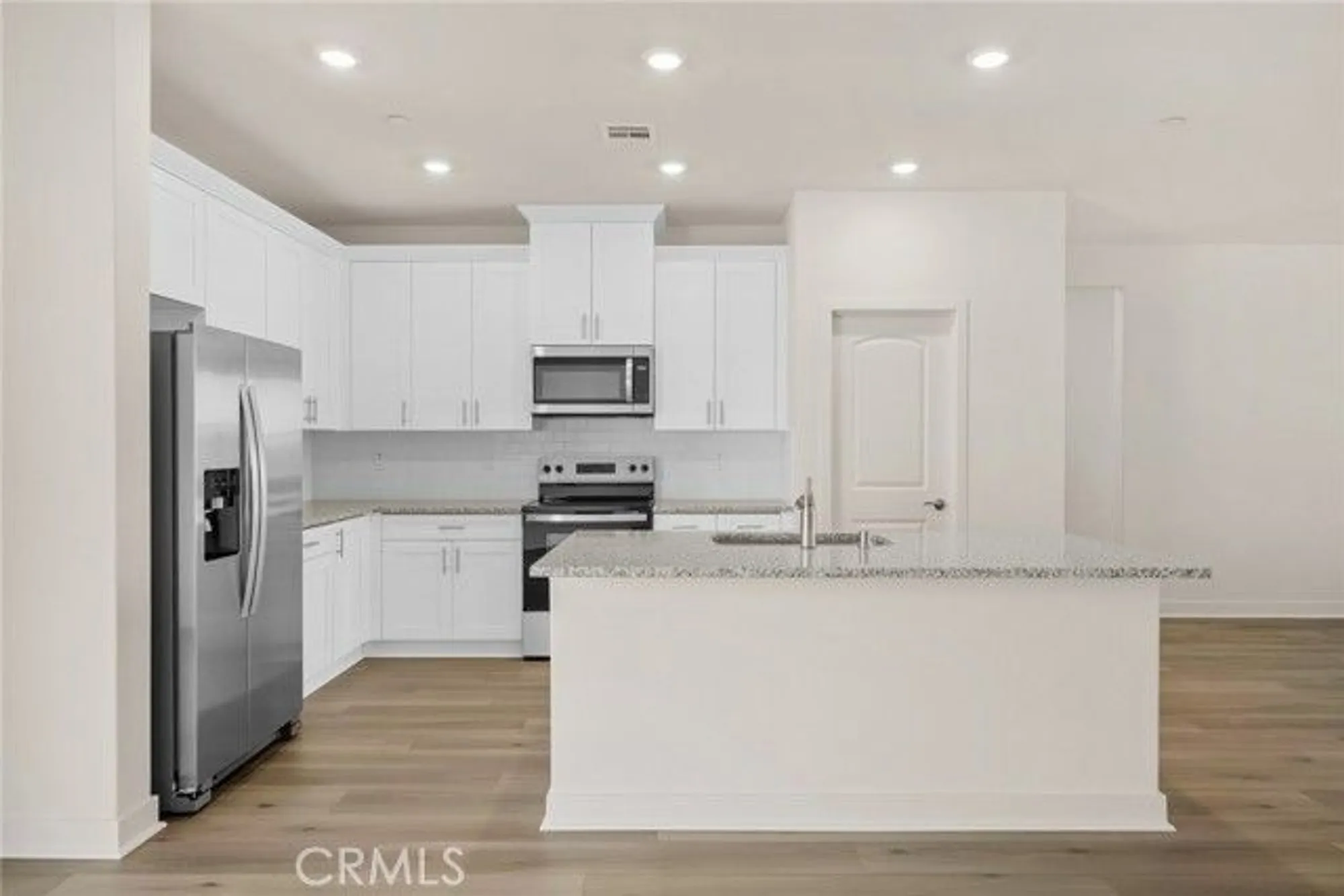 Property Slideshow image 4 of 6 | 14853 indigo rd, Apple Valley, CA, 92307