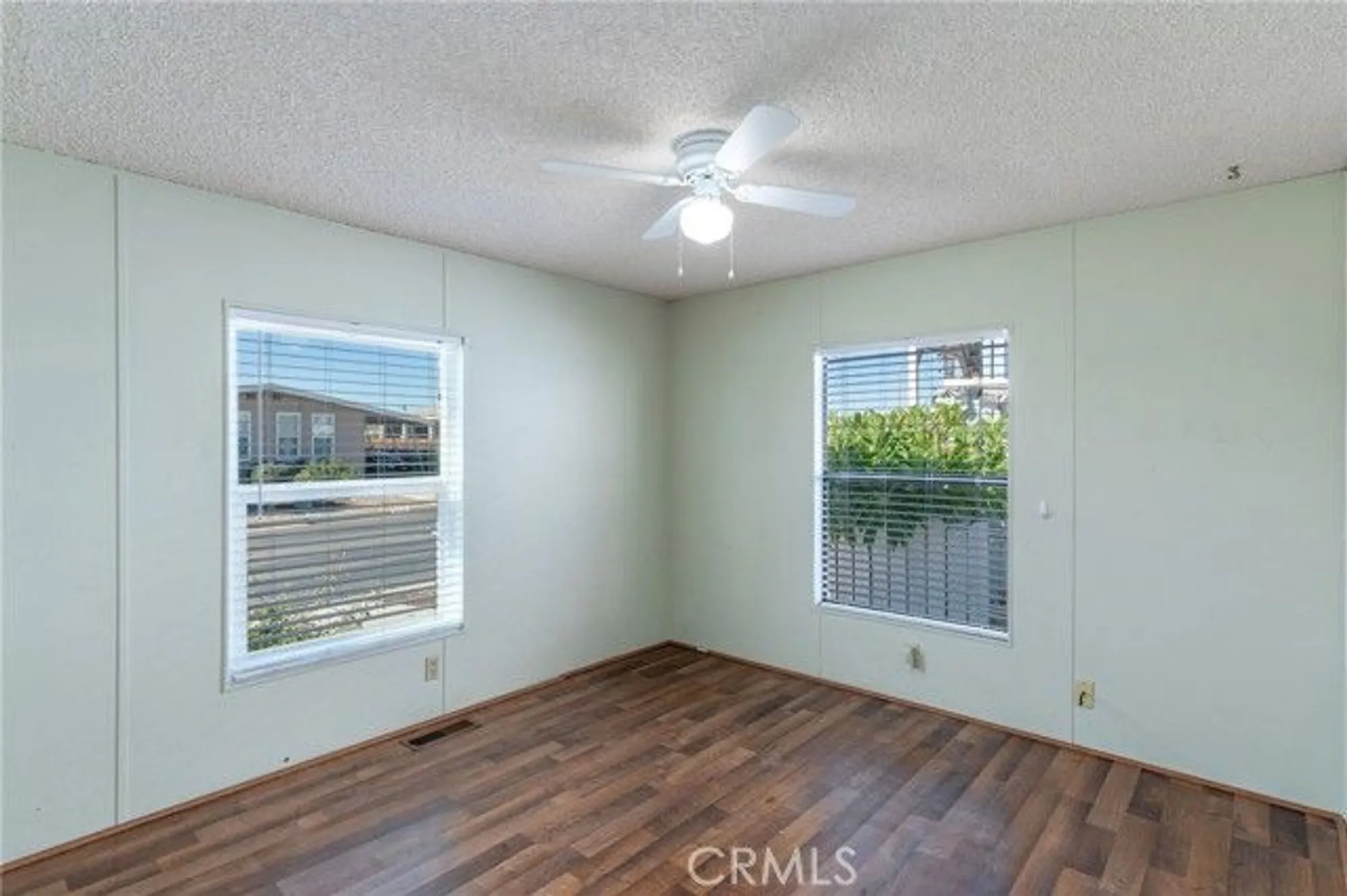 Property Slideshow image 20 of 44 | 38350 via taffia, Murrieta, CA, 92563