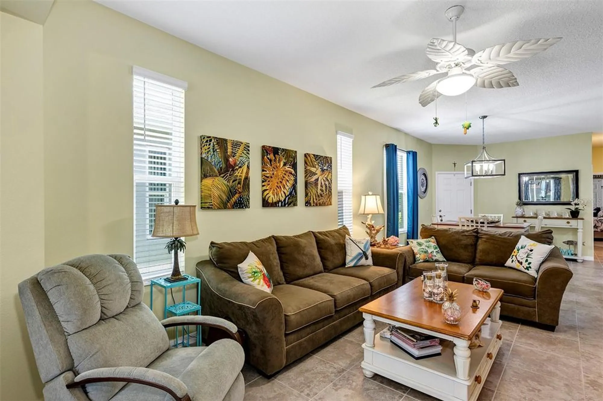 Property Slideshow image 11 of 49 | 26951 white plains way, Leesburg, FL, 34748