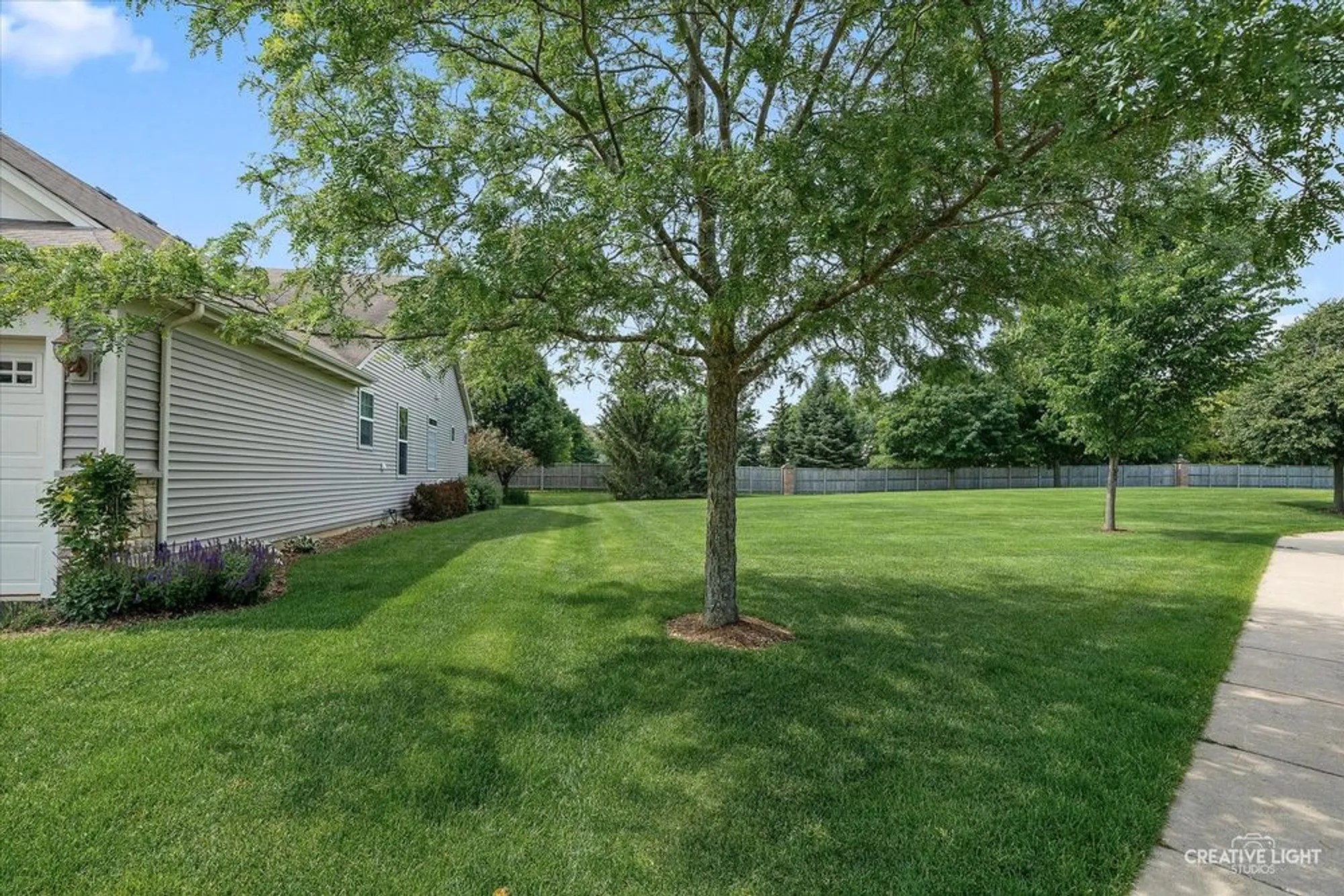 Property Slideshow image 22 of 29 | 2924 raleigh ct, Naperville, IL, 60564