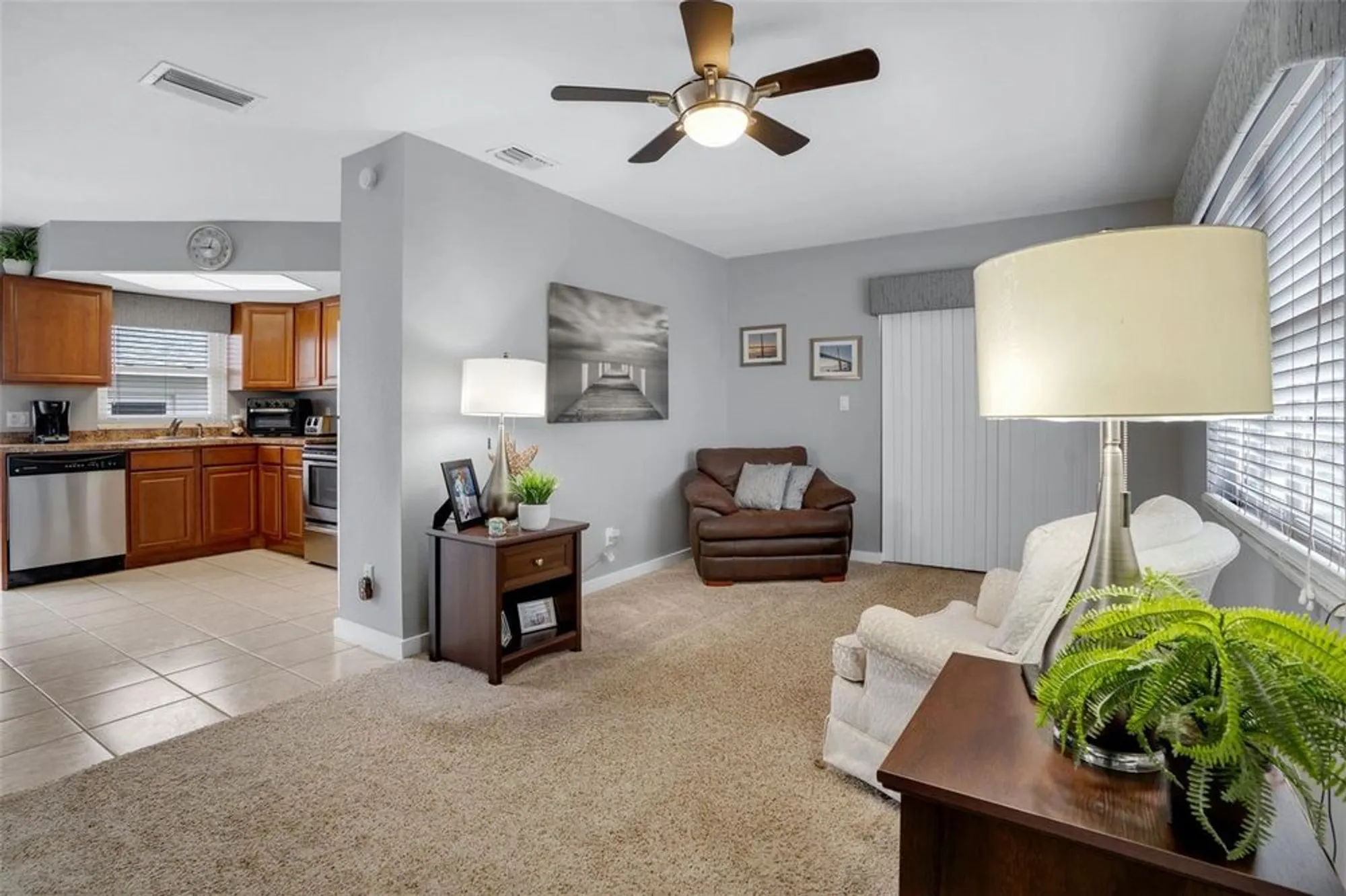 Property Slideshow image 8 of 27 | 12400 park blvd 206, Seminole, FL, 33772
