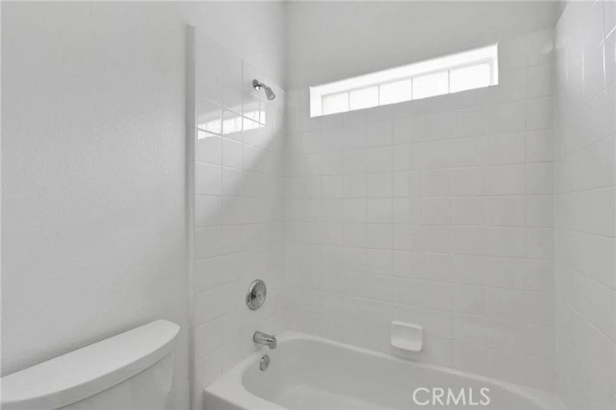 Property Slideshow image 28 of 54 | 19559 northstar ct, Apple Valley, CA, 92308