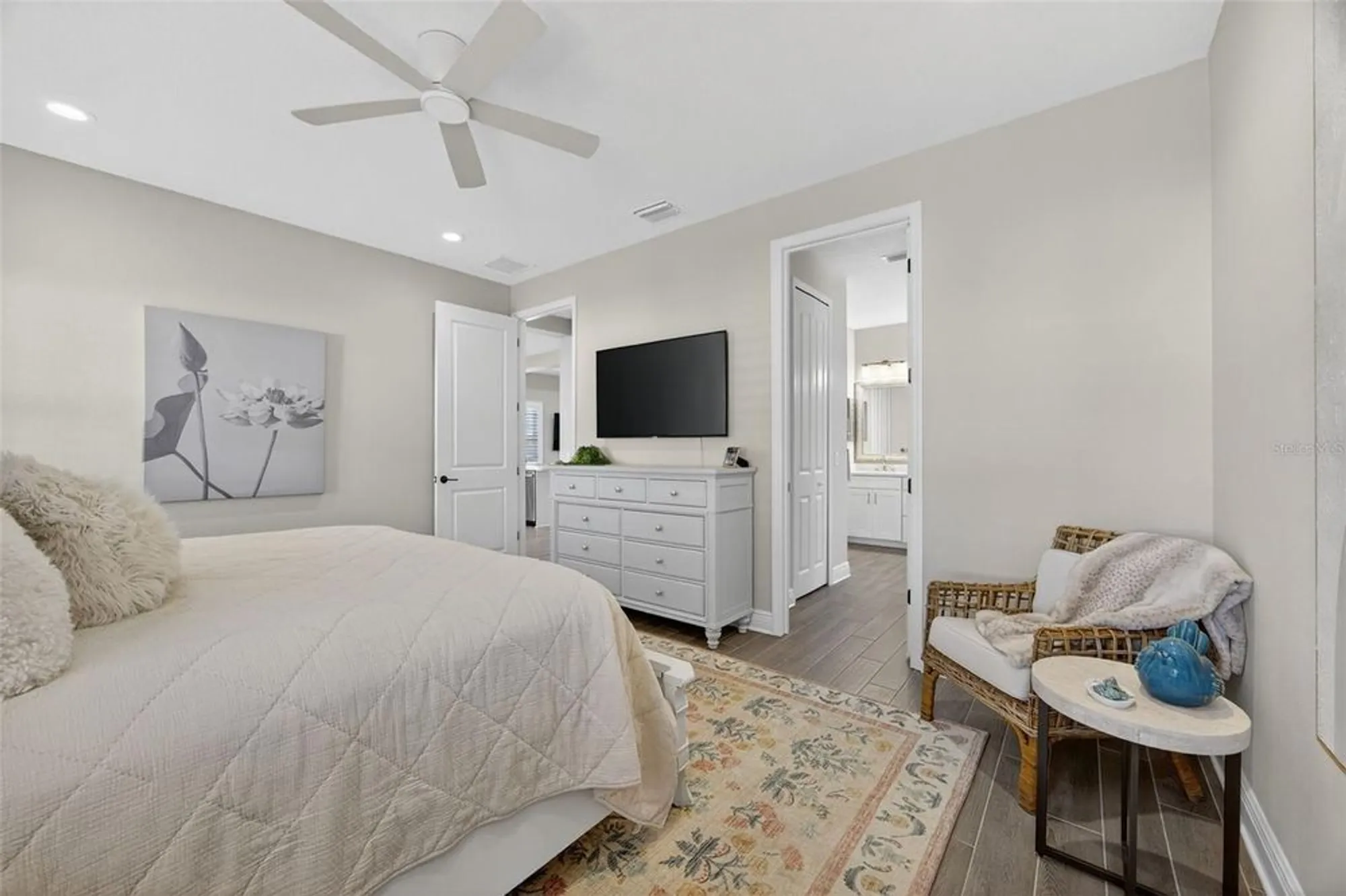 Property Slideshow image 14 of 58 | 12735 aquamarine ave, Bradenton, FL, 34211