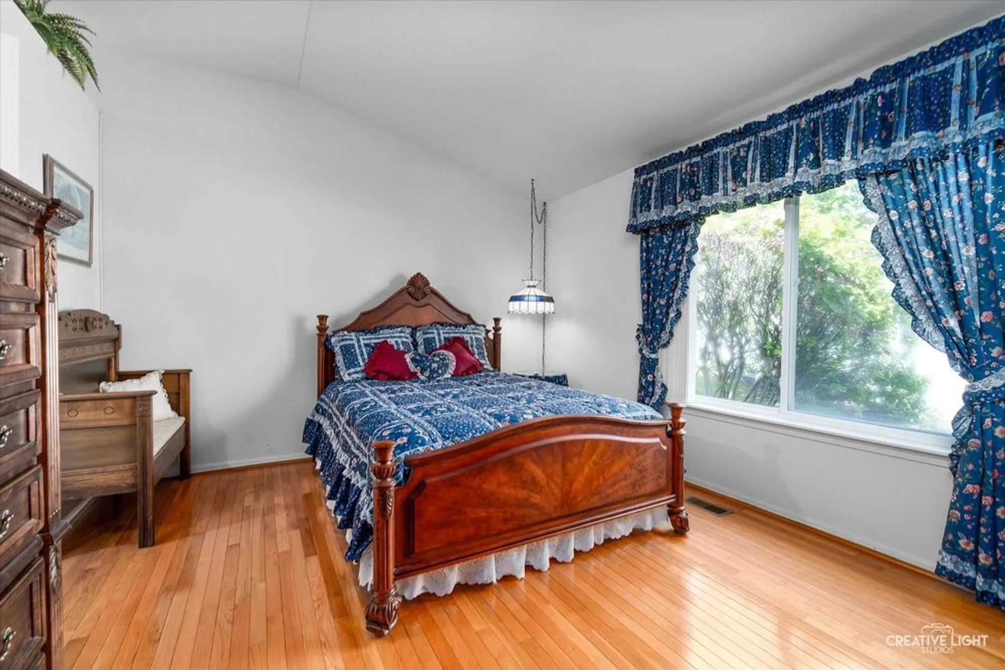 Property Slideshow image 15 of 54 | 13954 s tamarack dr, Plainfield, IL, 60544