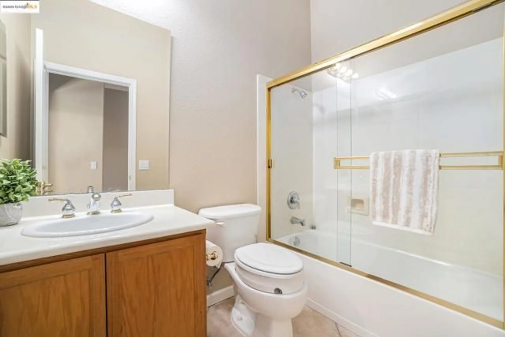 Property Slideshow image 18 of 35 | 599 pomona dr, Brentwood, CA, 94513