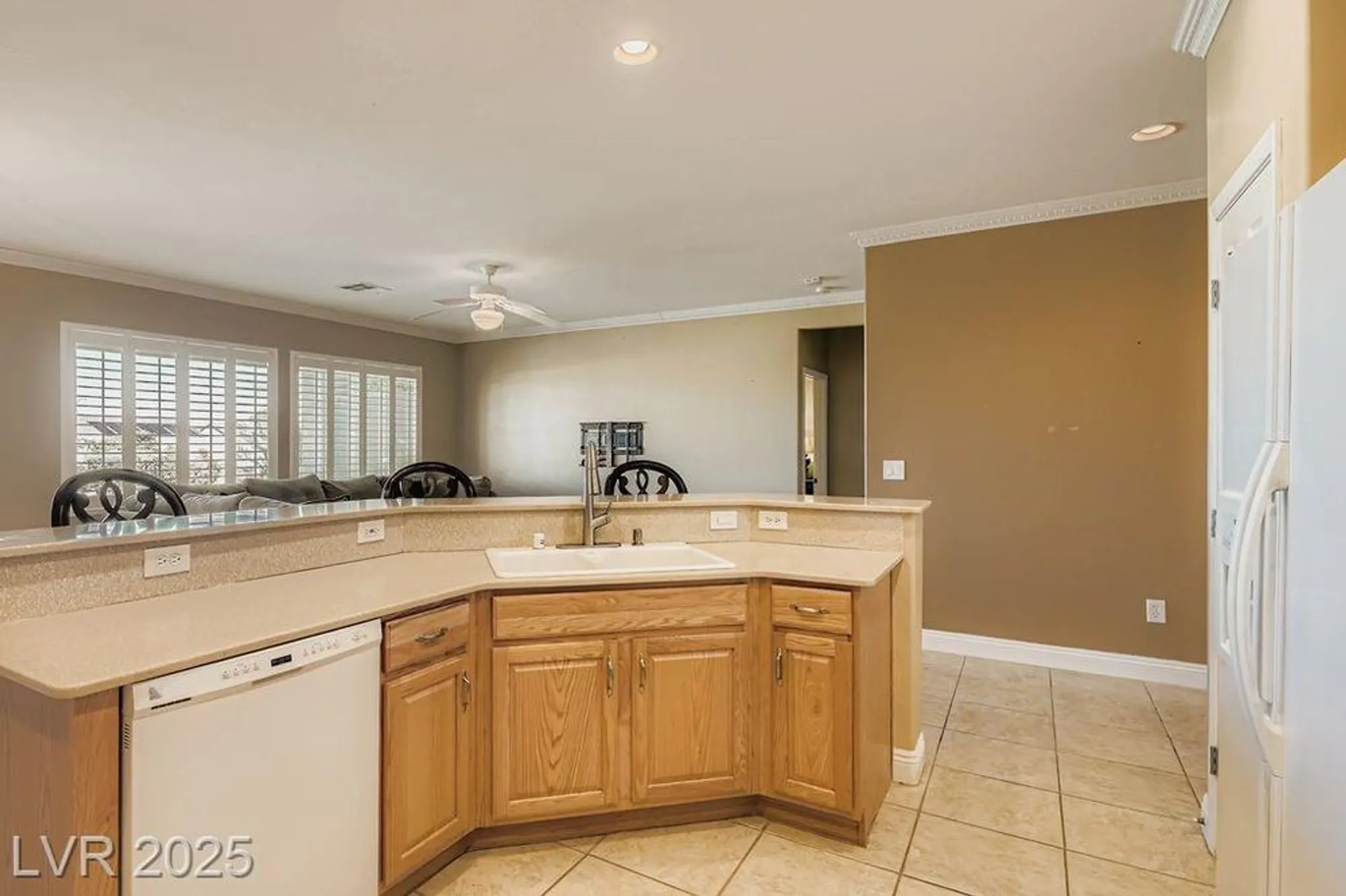 Property Slideshow image 10 of 30 | 2458 evening twilight ave, Henderson, NV, 89044