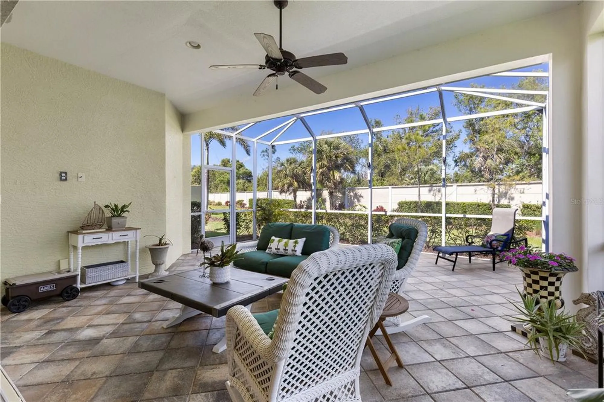 Property Slideshow image 18 of 60 | 1627 lancashire dr, Venice, FL, 34293