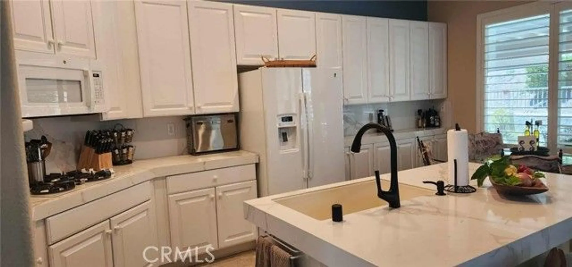 Property Slideshow image 31 of 74 | 2036 melbourne cir, Banning, CA, 92220