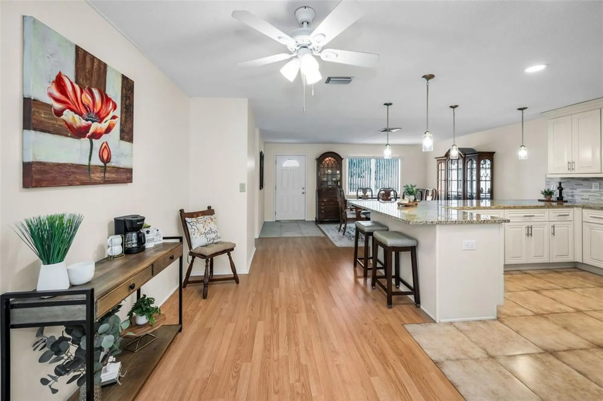 Property Slideshow image 21 of 70 | 921 anchorage ln, Palm Harbor, FL, 34685