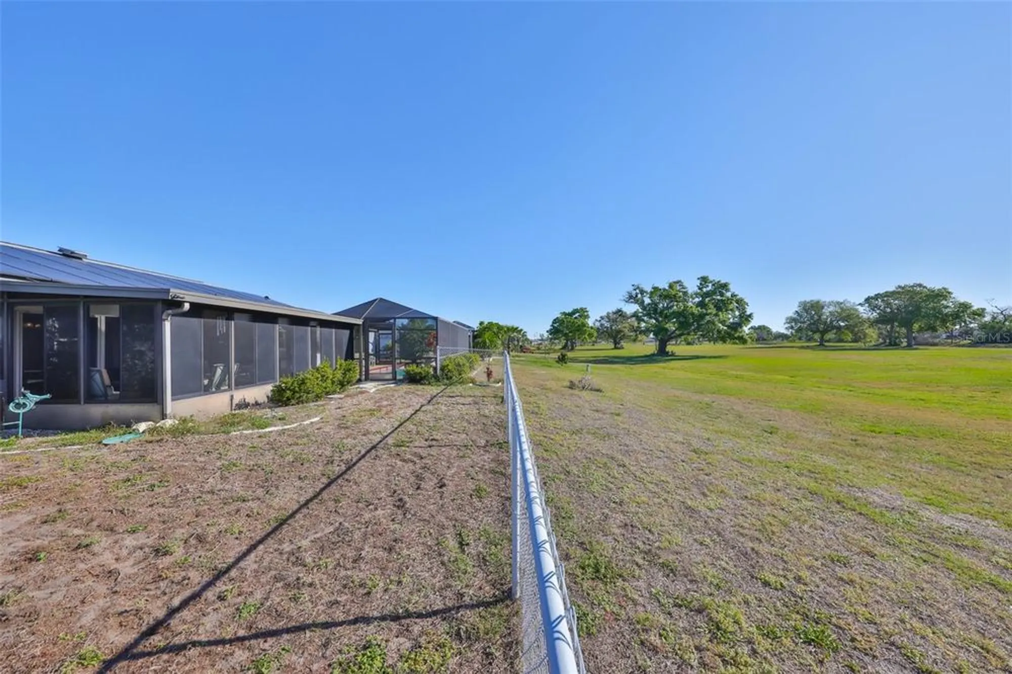 Property Slideshow image 49 of 53 | 672 allegheny dr, Sun City Center, FL, 33573