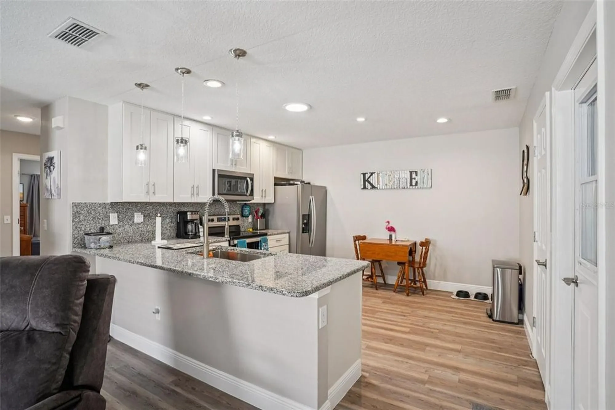 Property Slideshow image 16 of 52 | 2603 olivarez way, The Villages, FL, 32162