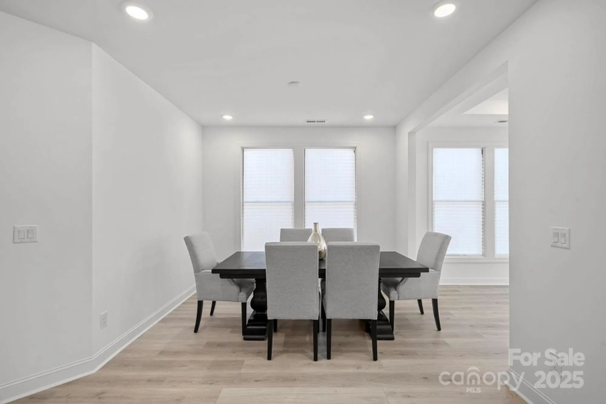 Property Slideshow image 14 of 39 | 218 alenda lux cir, Mooresville, NC, 28115