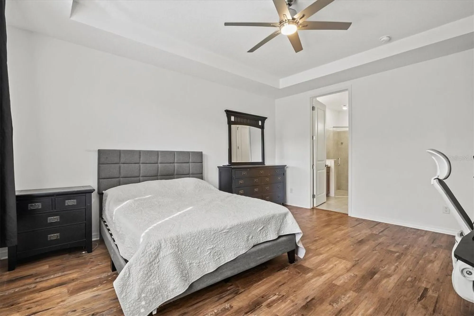 Property Slideshow image 25 of 95 | 5458 summit gln, Bradenton, FL, 34203