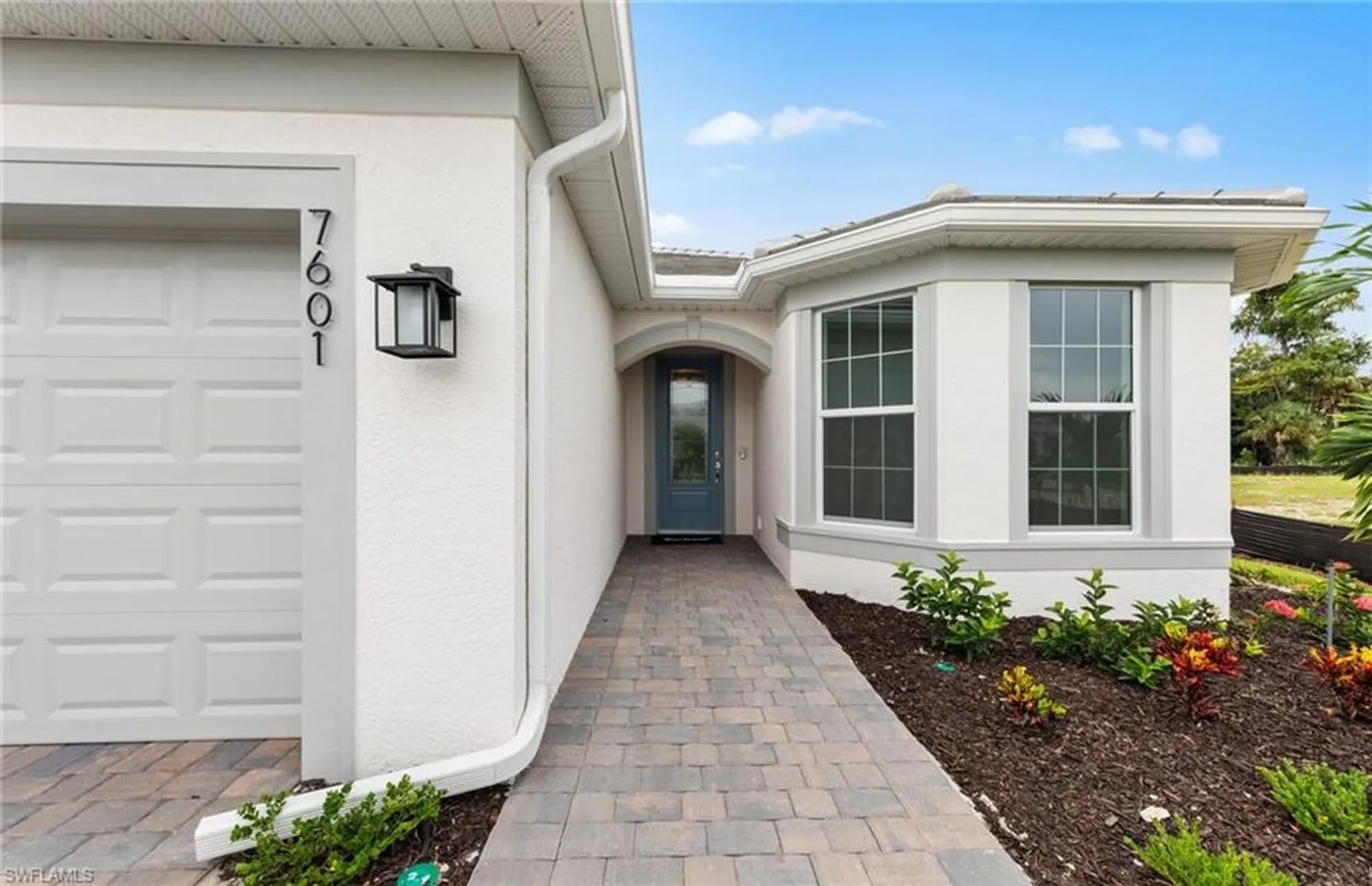 Property Slideshow image 5 of 47 | 7601 paradise tree dr, North Fort Myers, FL, 33917