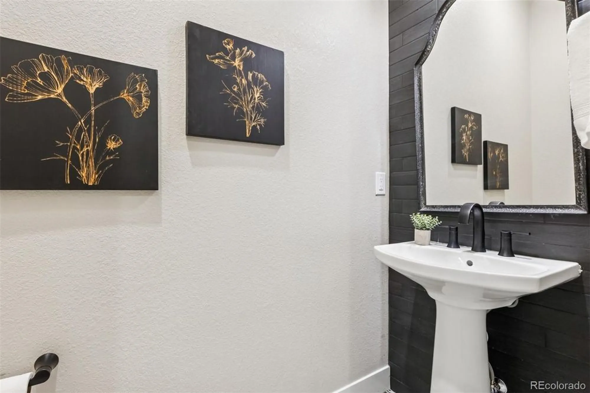 Property Slideshow image 30 of 50 | 11415 warm wind st, Littleton, CO, 80125