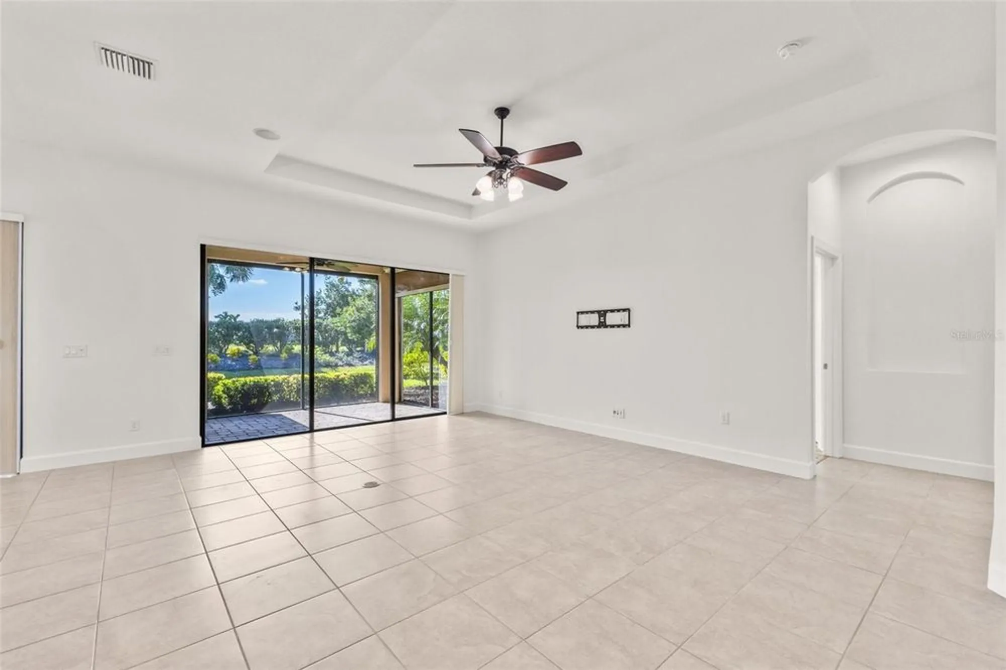 Property Slideshow image 10 of 44 | 5242 napoli run, Bradenton, FL, 34211