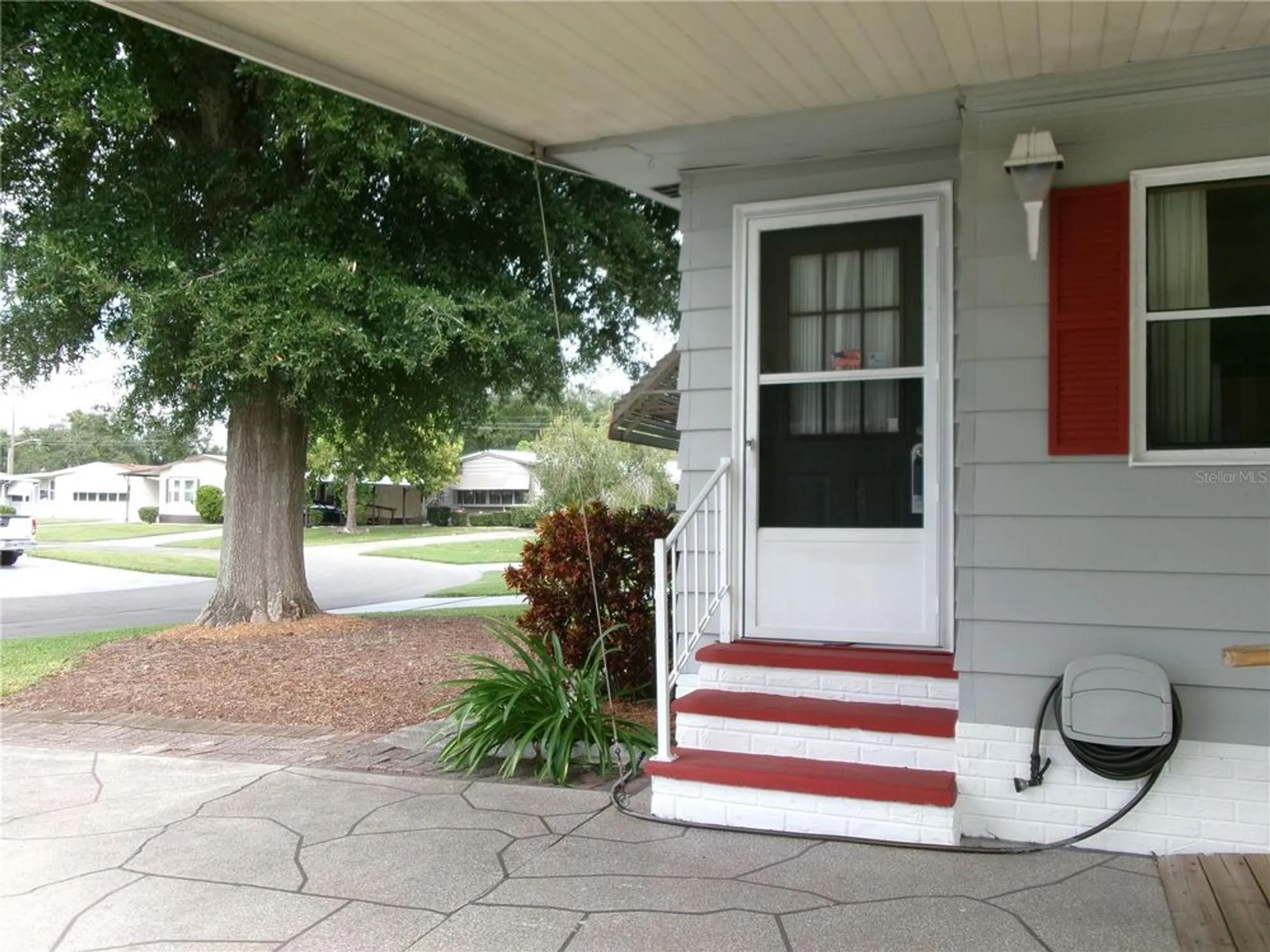 Property Slideshow image 2 of 63 | 1530 longbow dr, Lakeland, FL, 33810