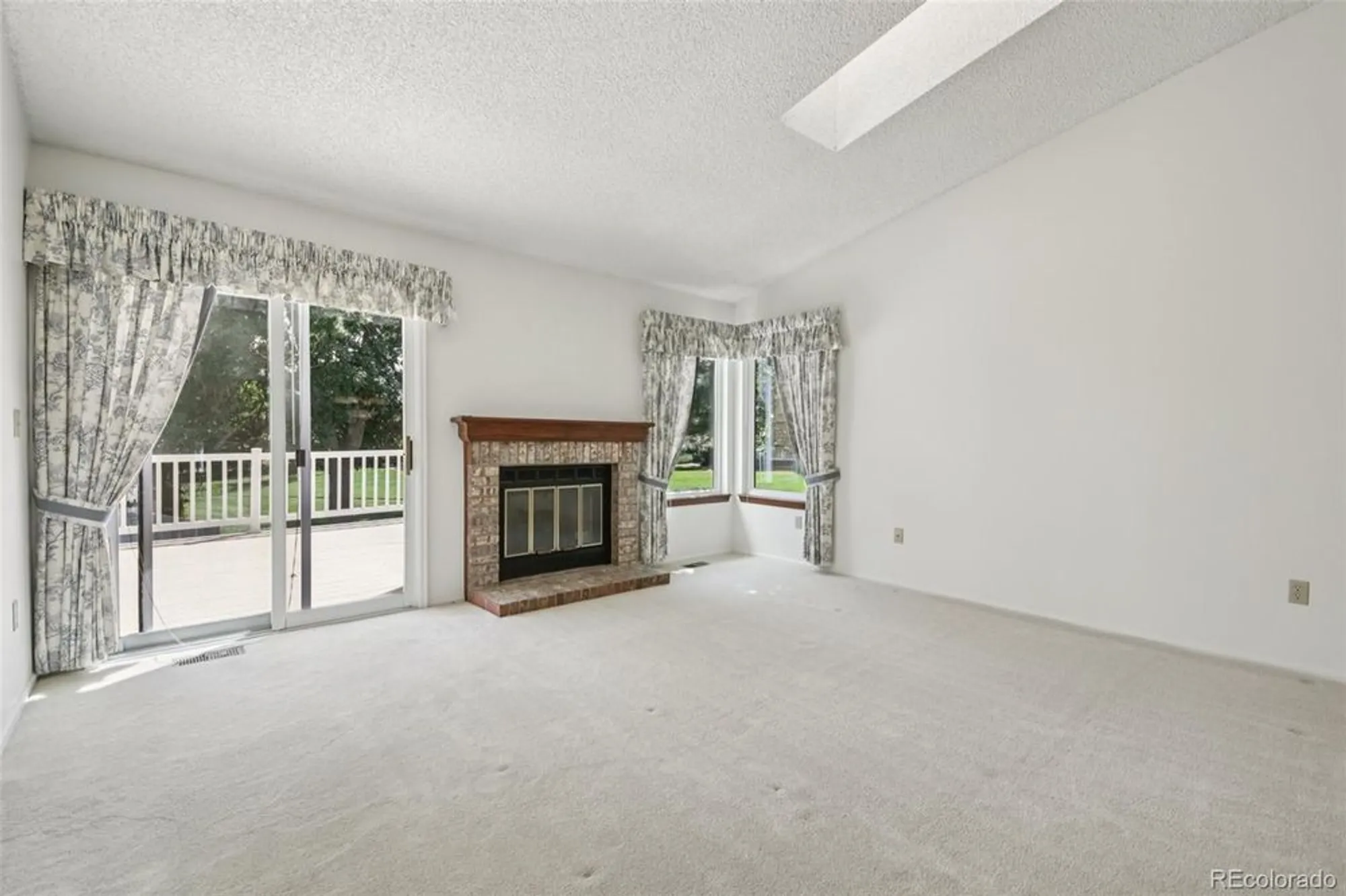 Property Slideshow image 11 of 47 | 6 abernathy ct, Highlands Ranch, CO, 80130