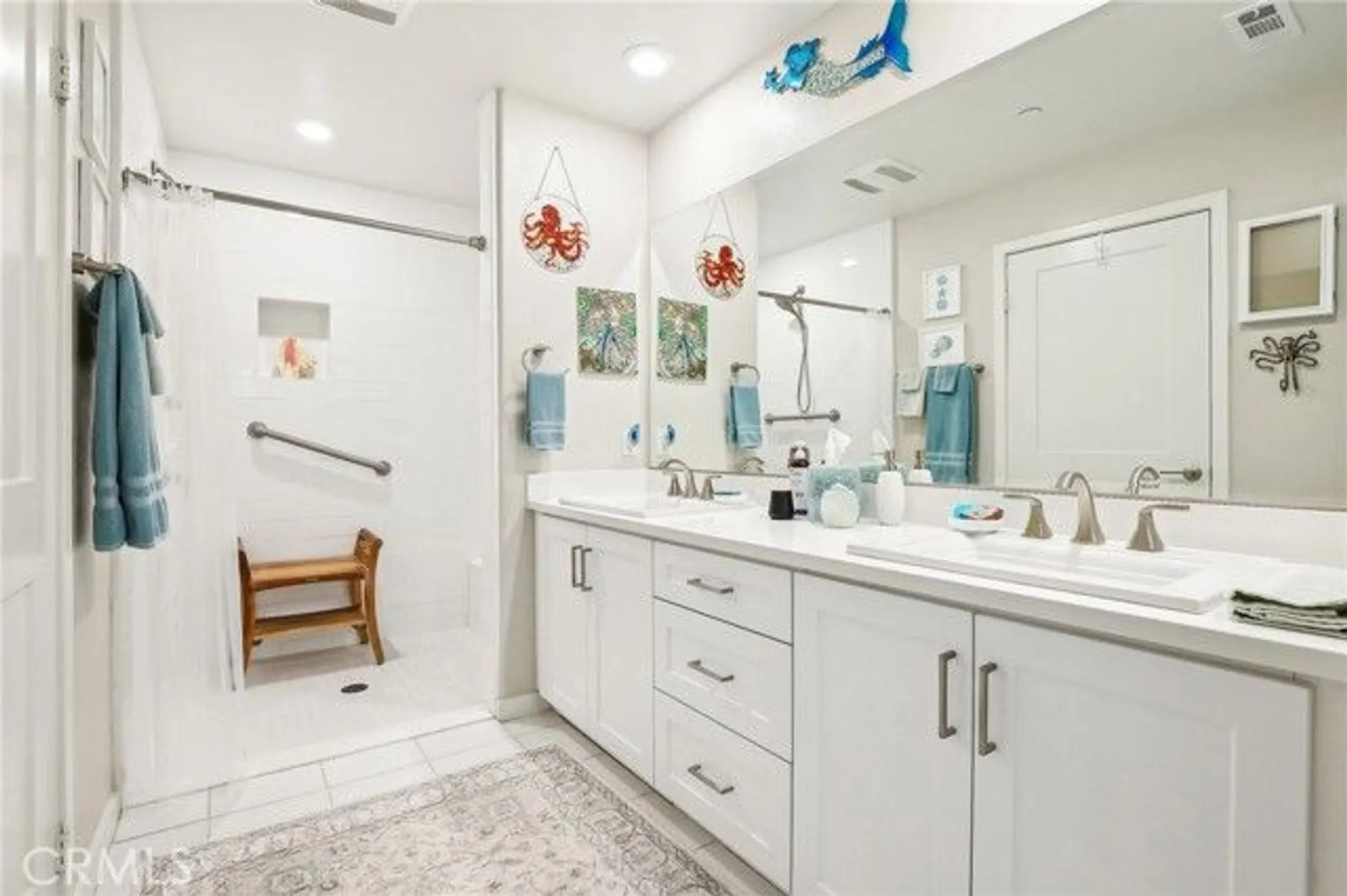 Property Slideshow image 7 of 34 | 253 carlow, Irvine, CA, 92618