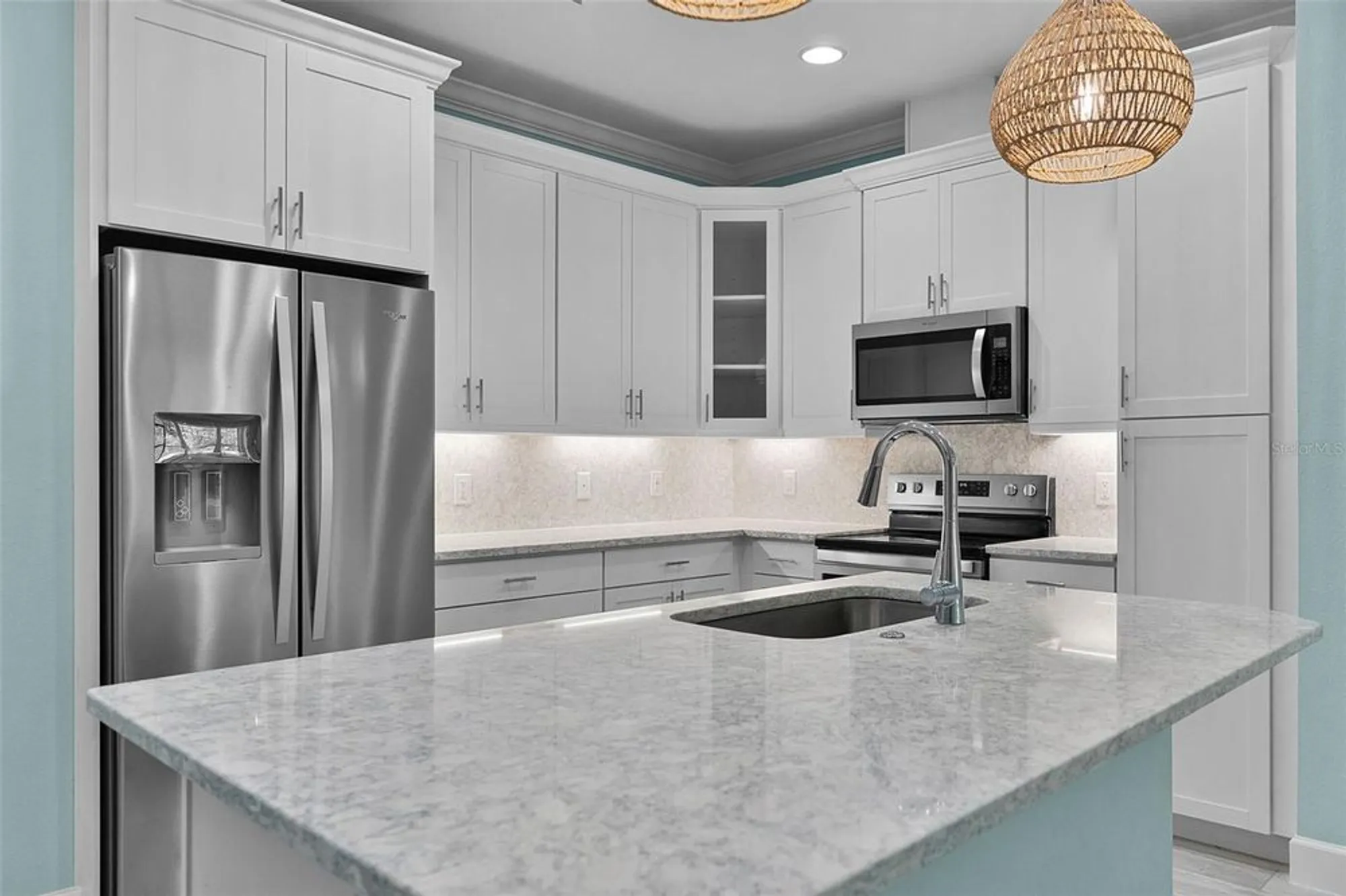 Property Slideshow image 8 of 40 | 867 bama breeze dr, Daytona Beach, FL, 32124