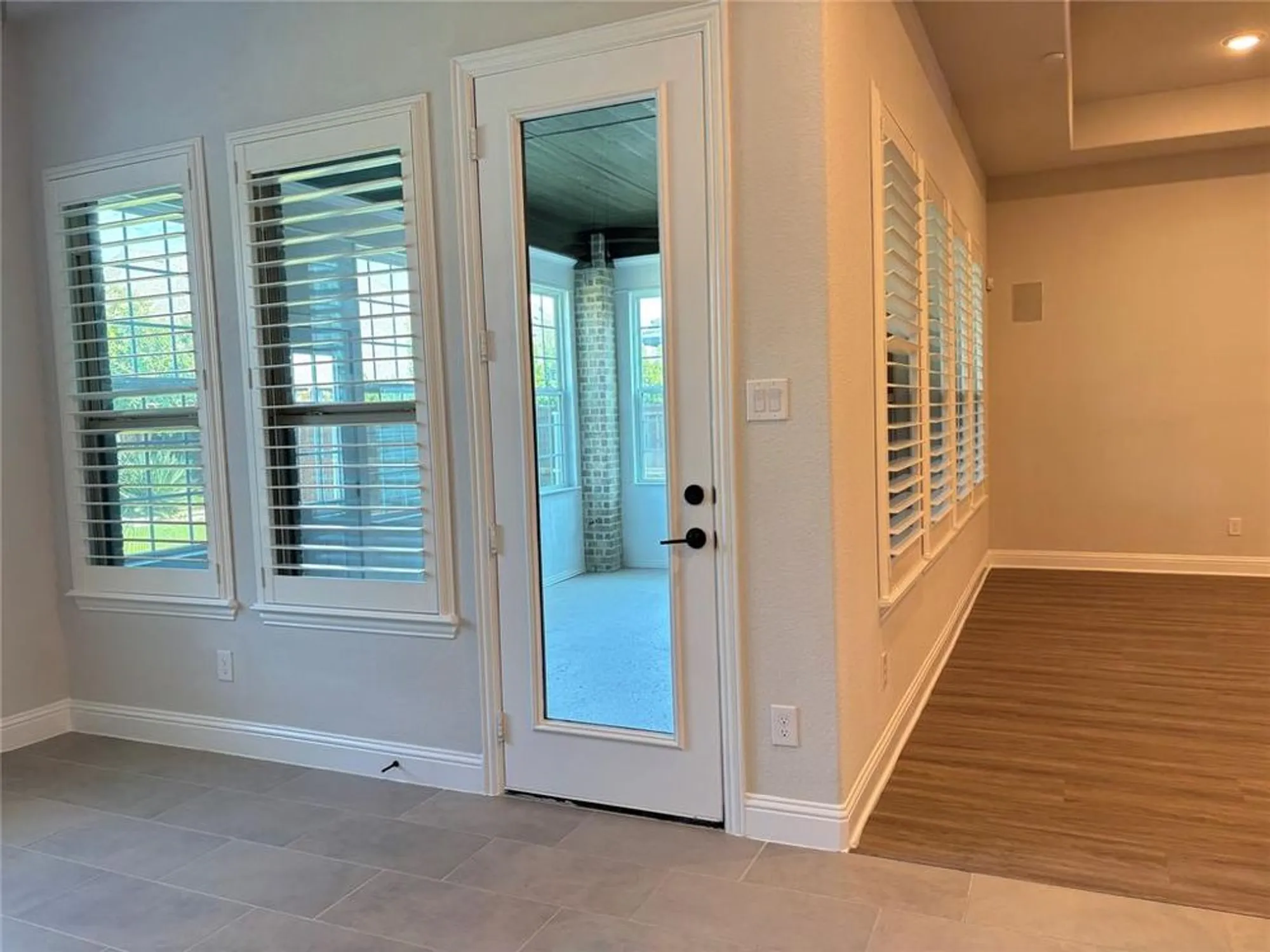 Property Slideshow image 21 of 34 | 8137 maybury, The Colony, TX, 75056