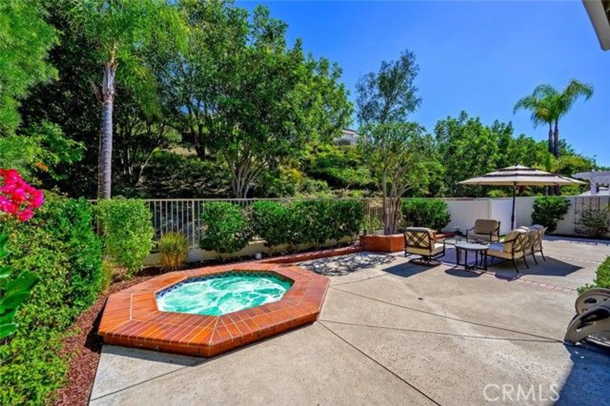 Property Slideshow image 25 of 46 | 21396 miramar, Mission Viejo, CA, 92692