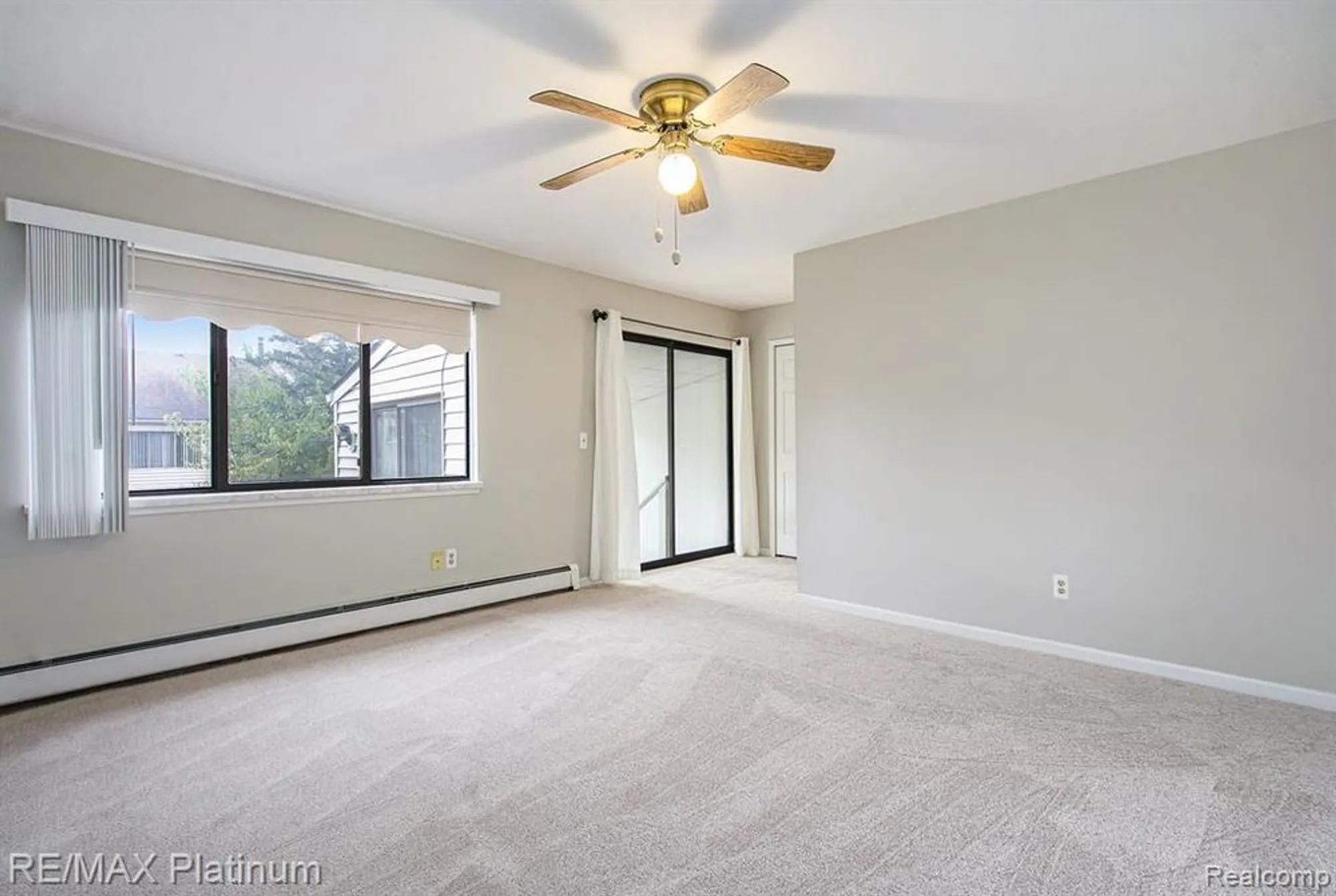 Property Slideshow image 8 of 18 | 61961 yorktown dr unit 4, South Lyon, MI, 48178