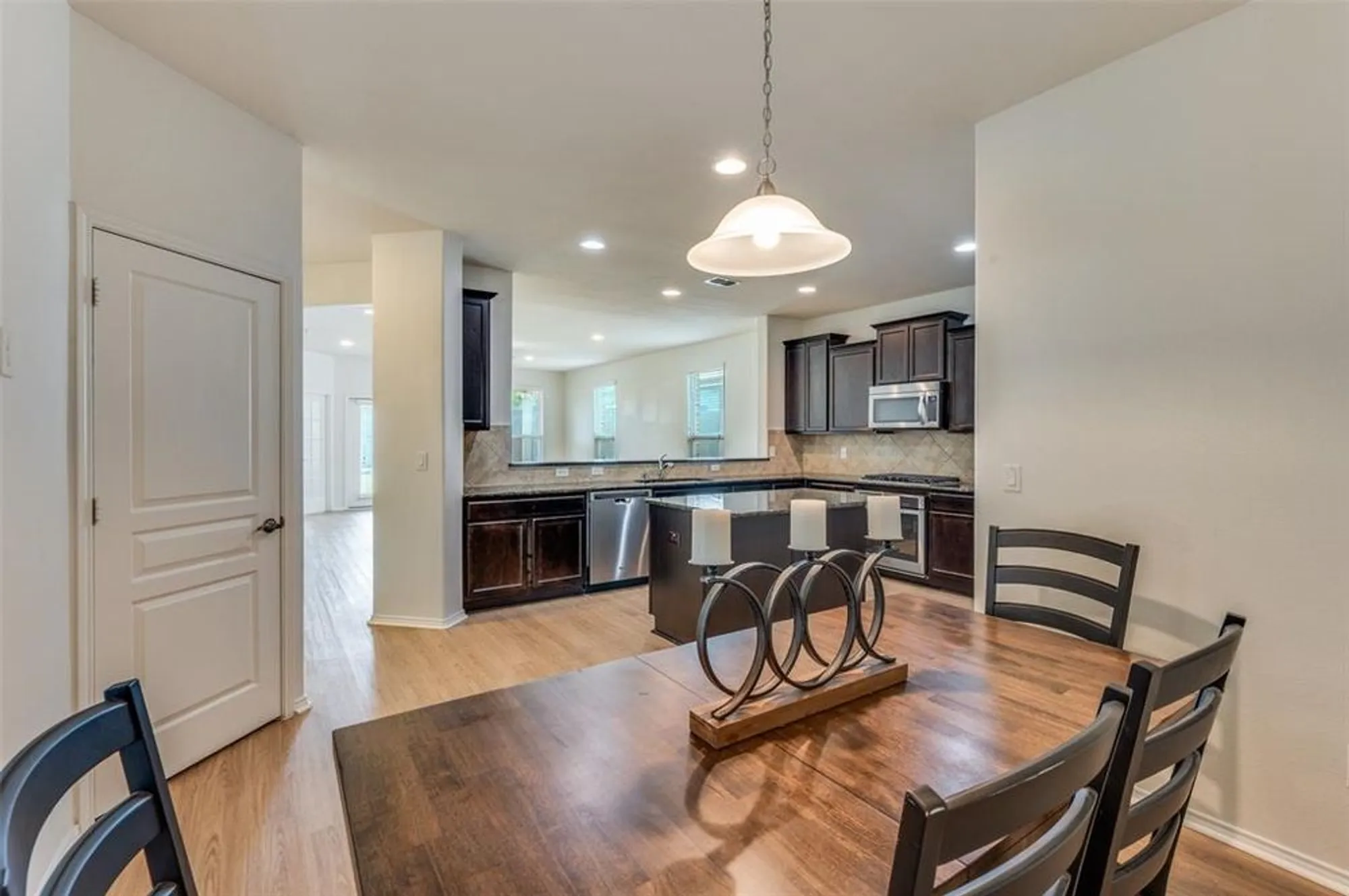 Property Slideshow image 9 of 30 | 6445 paragon dr, Frisco, TX, 75036