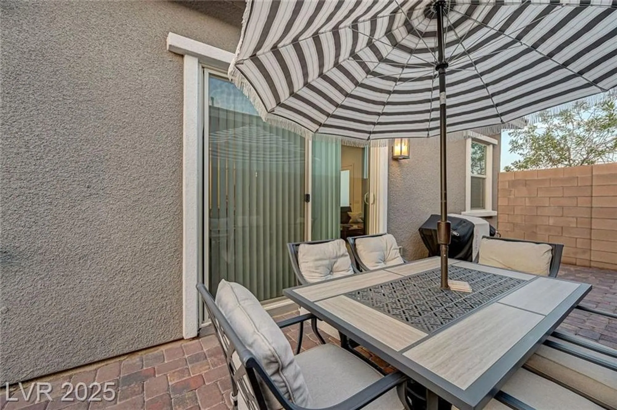 Property Slideshow image 45 of 67 | 912 allister fields ln, Las Vegas, NV, 89138