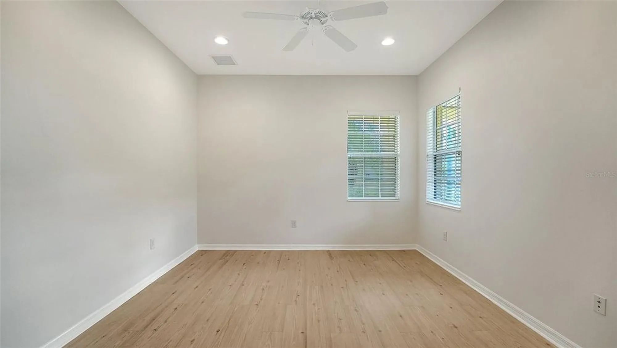 Property Slideshow image 19 of 86 | 21287 sandal foot dr, Venice, FL, 34293