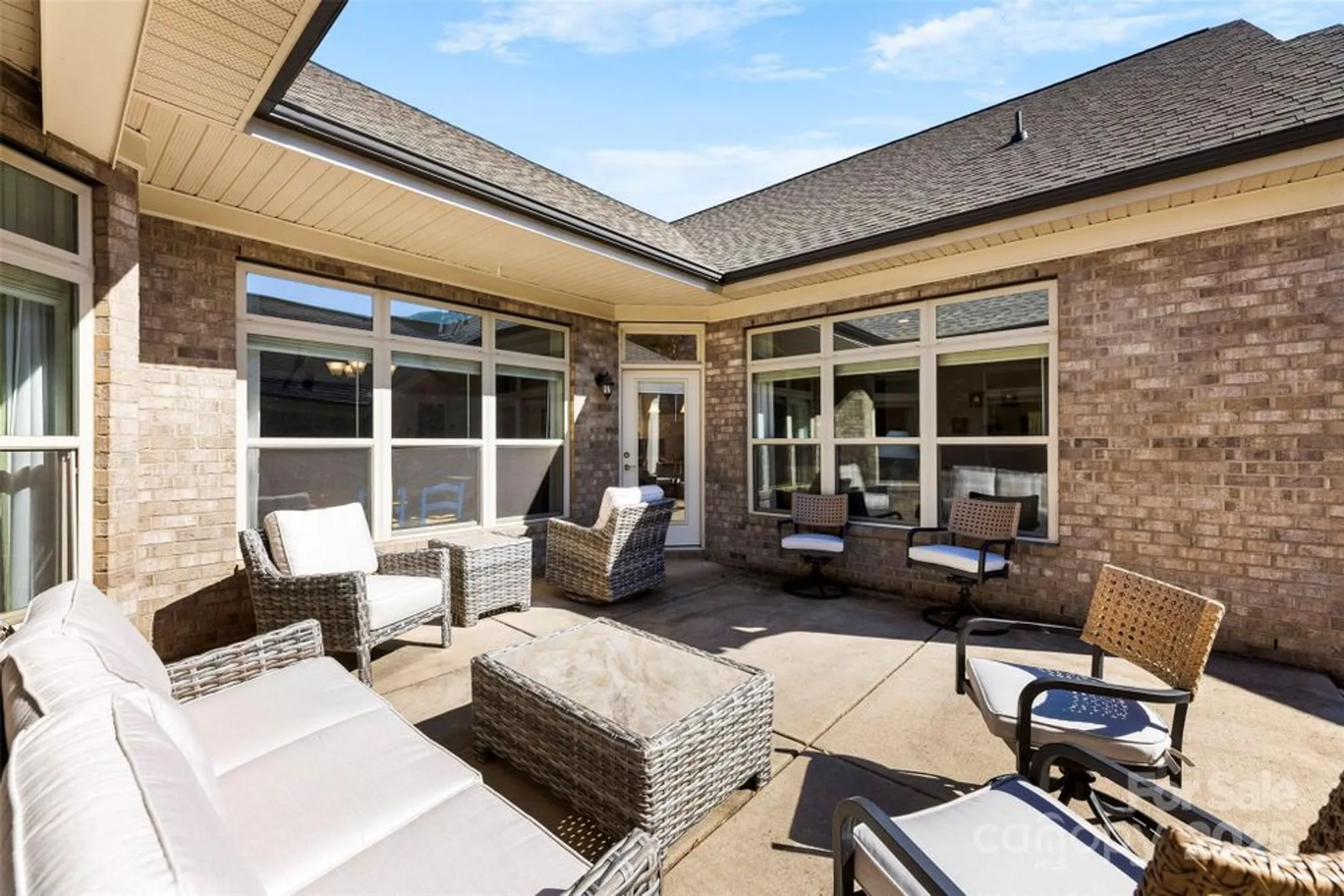 Property Slideshow image 34 of 36 | 5272 courtyard ln, Belmont, NC, 28012