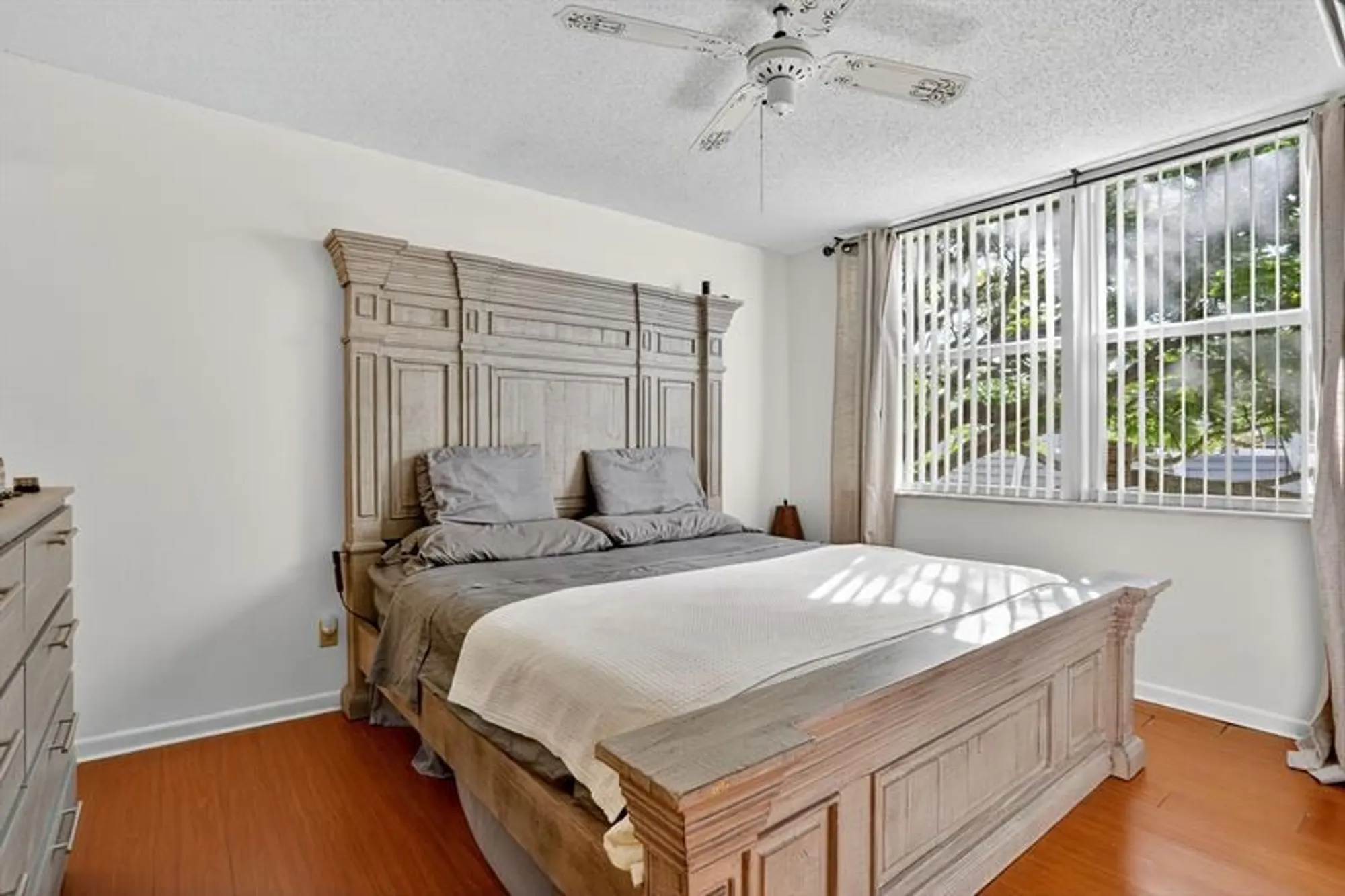 Property Slideshow image 23 of 40 | 6650 royal palm blvd apt 203, Margate, FL, 33063