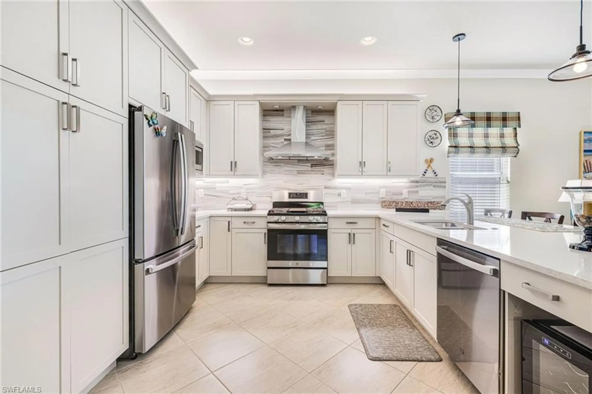 Property Slideshow image 9 of 46 | 28422 montecristo loop, Bonita Springs, FL, 34135