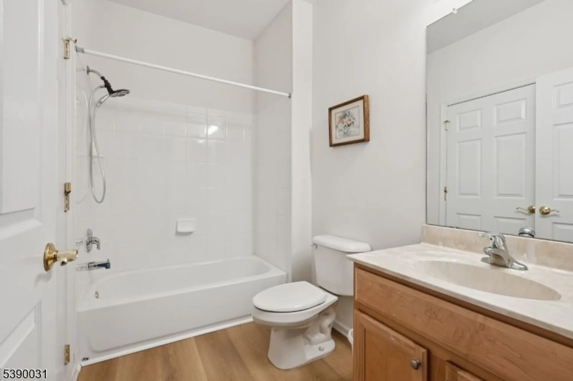 Property Slideshow image 18 of 42 | 29 medici dr, Somerset, NJ, 08873