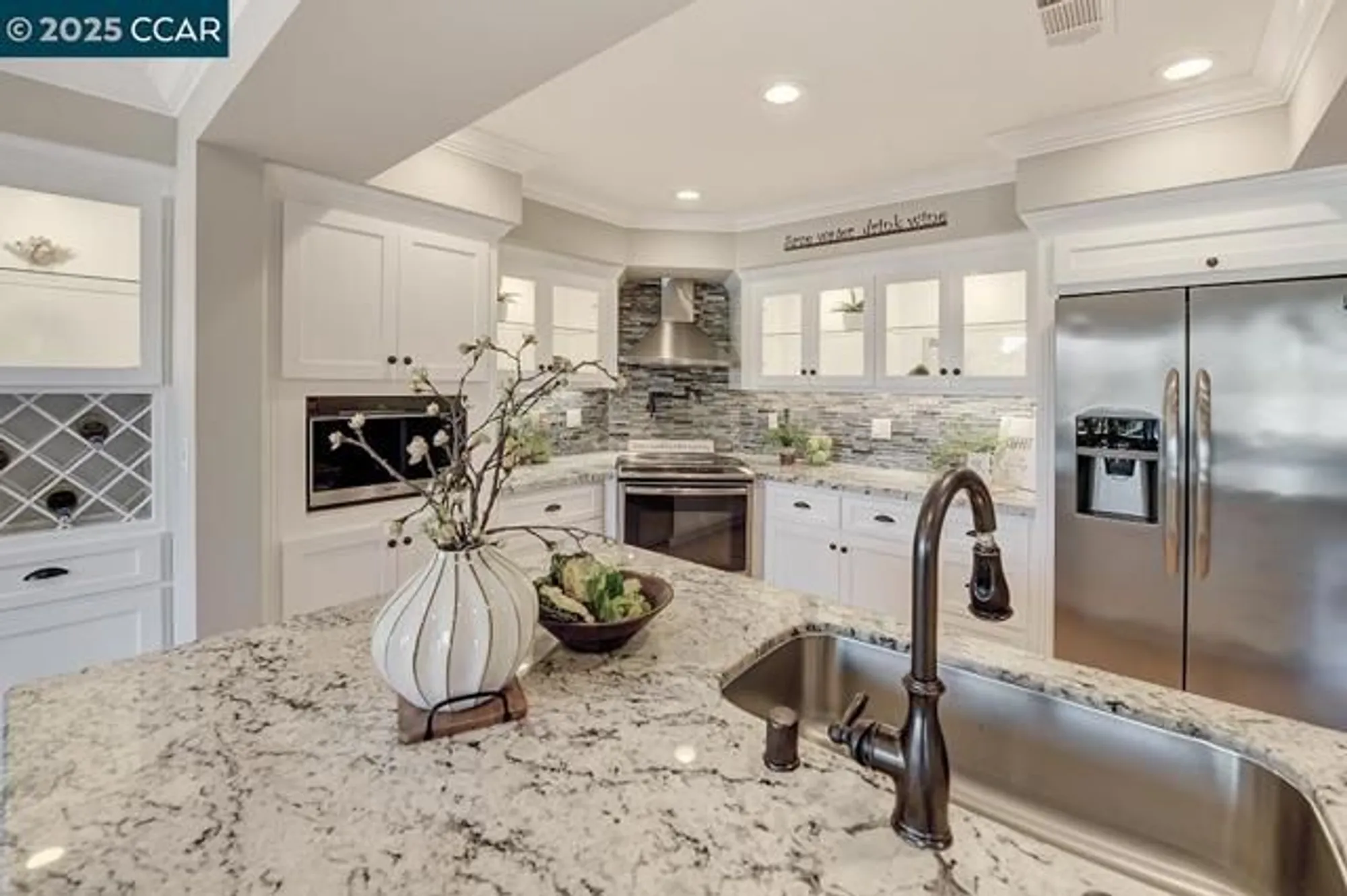 Property Slideshow image 4 of 54 | 2501 pine knoll dr unit 8, Walnut Creek, CA, 94595