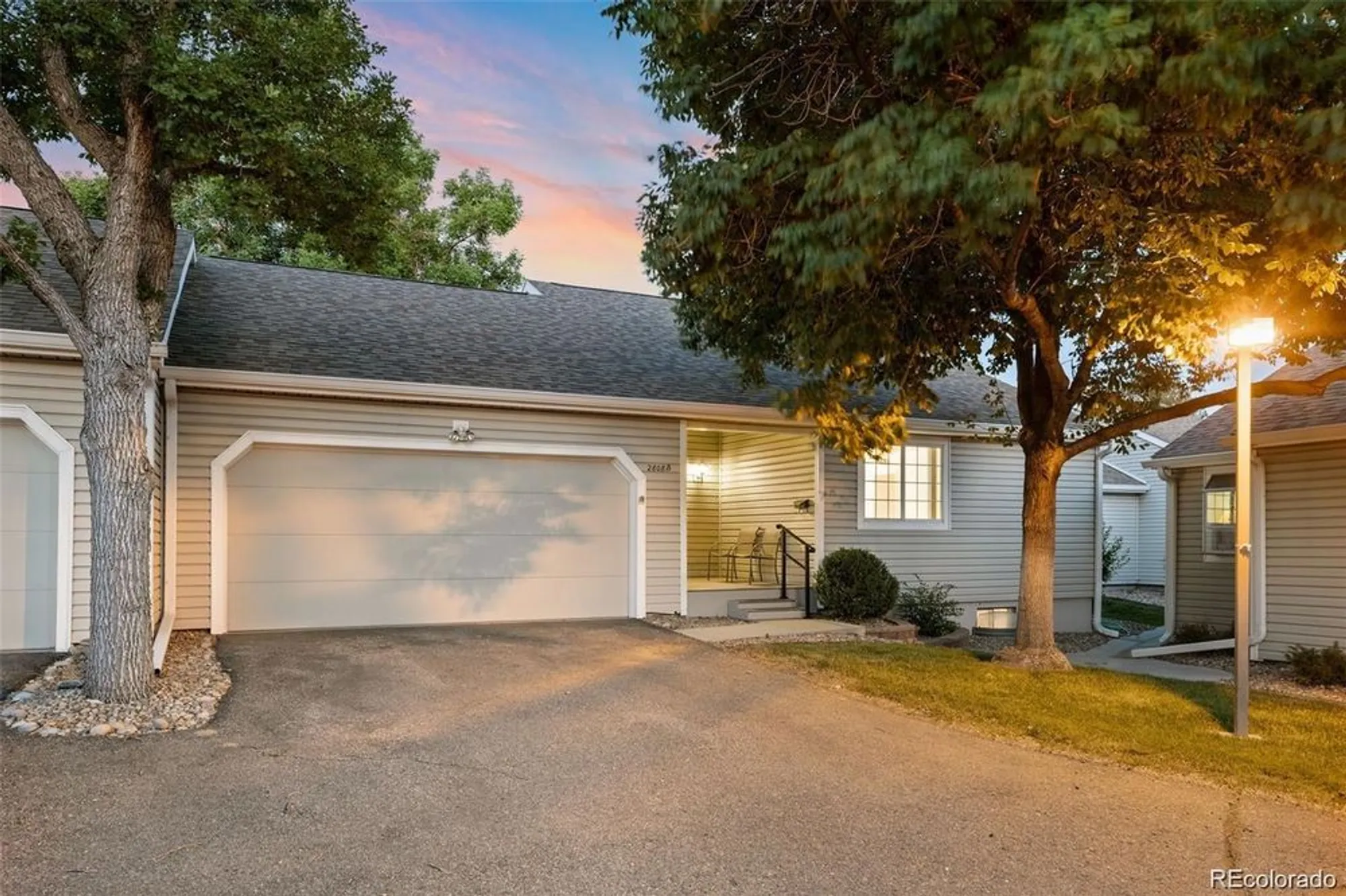 Property Slideshow image 1 of 25 | 2808 s heather gardens way b, Aurora, CO, 80014