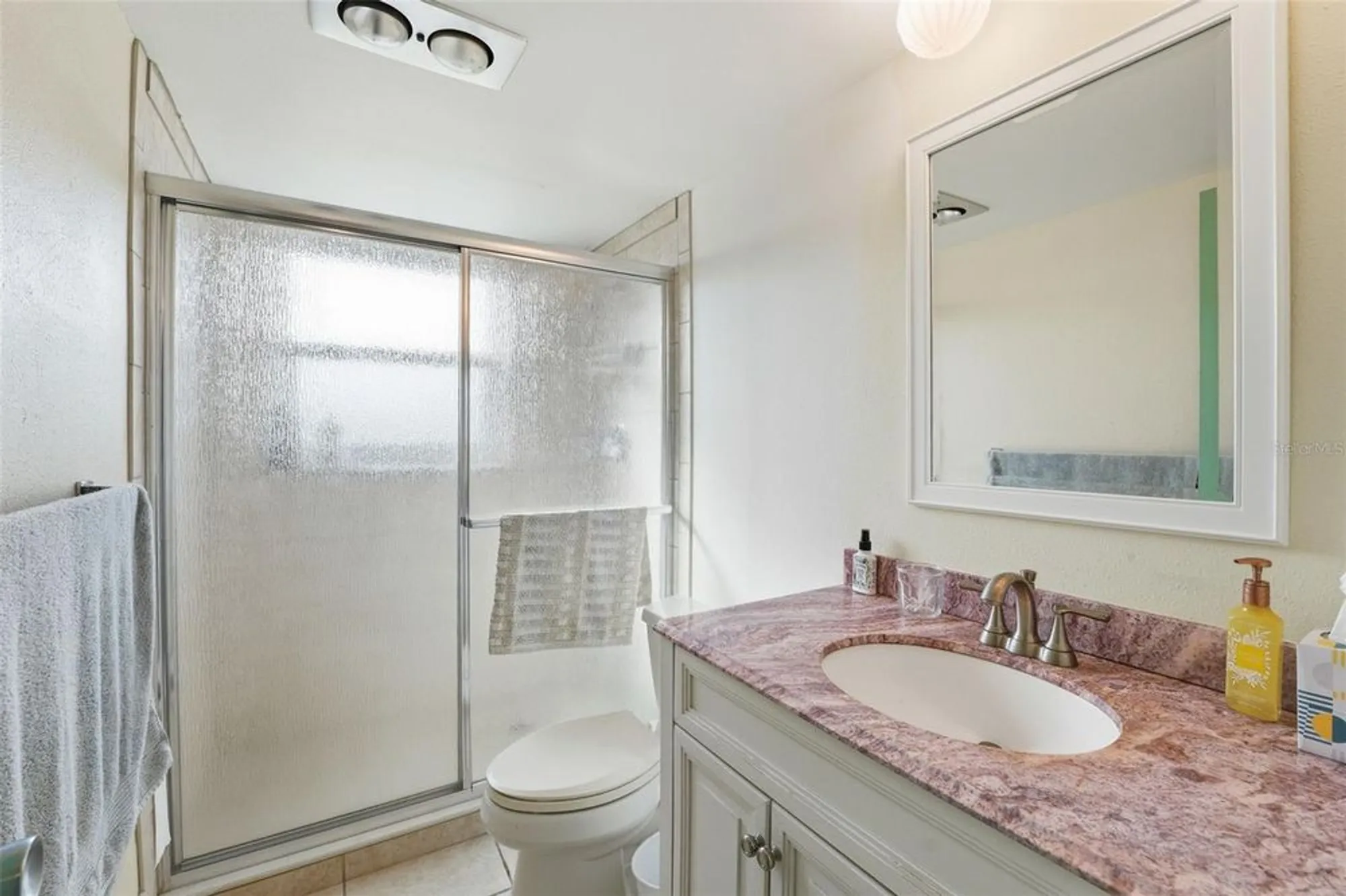 Property Slideshow image 16 of 26 | 7461 w country club dr 301, Sarasota, FL, 34243