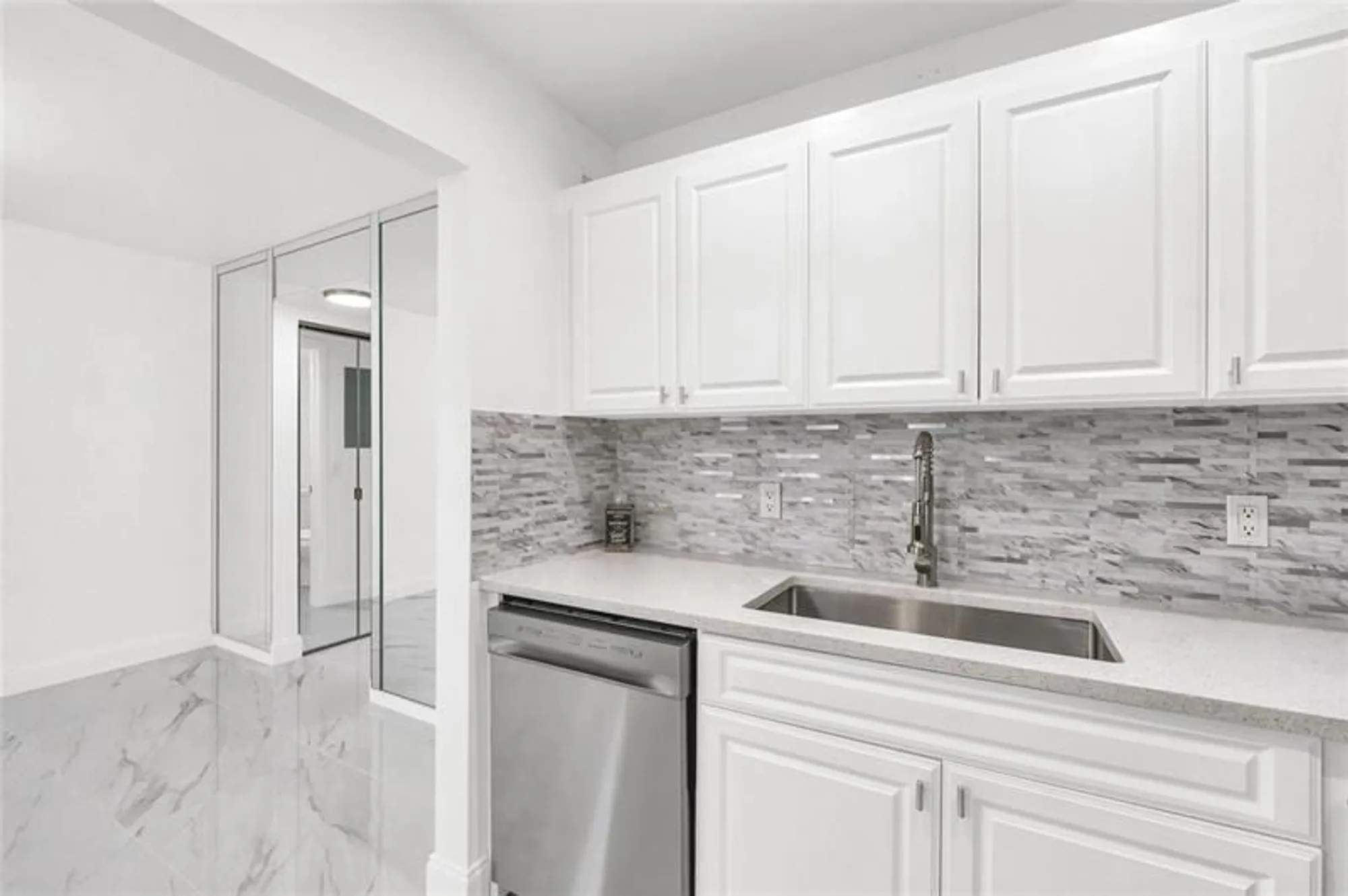 Property Slideshow image 9 of 15 | 242 tilford l l, Deerfield Beach, FL, 33442