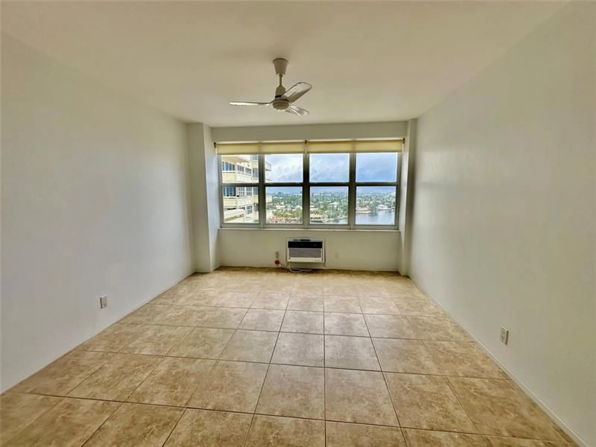 Property Slideshow image 24 of 45 | 3200 ne 36th st apt 1412a, Fort Lauderdale, FL, 33308