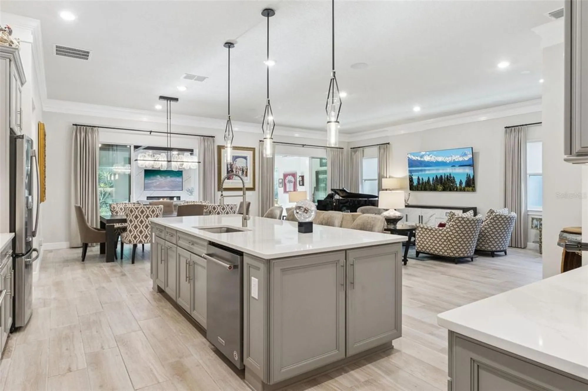 Property Slideshow image 25 of 84 | 2722 river creek ln, Saint Cloud, FL, 34771